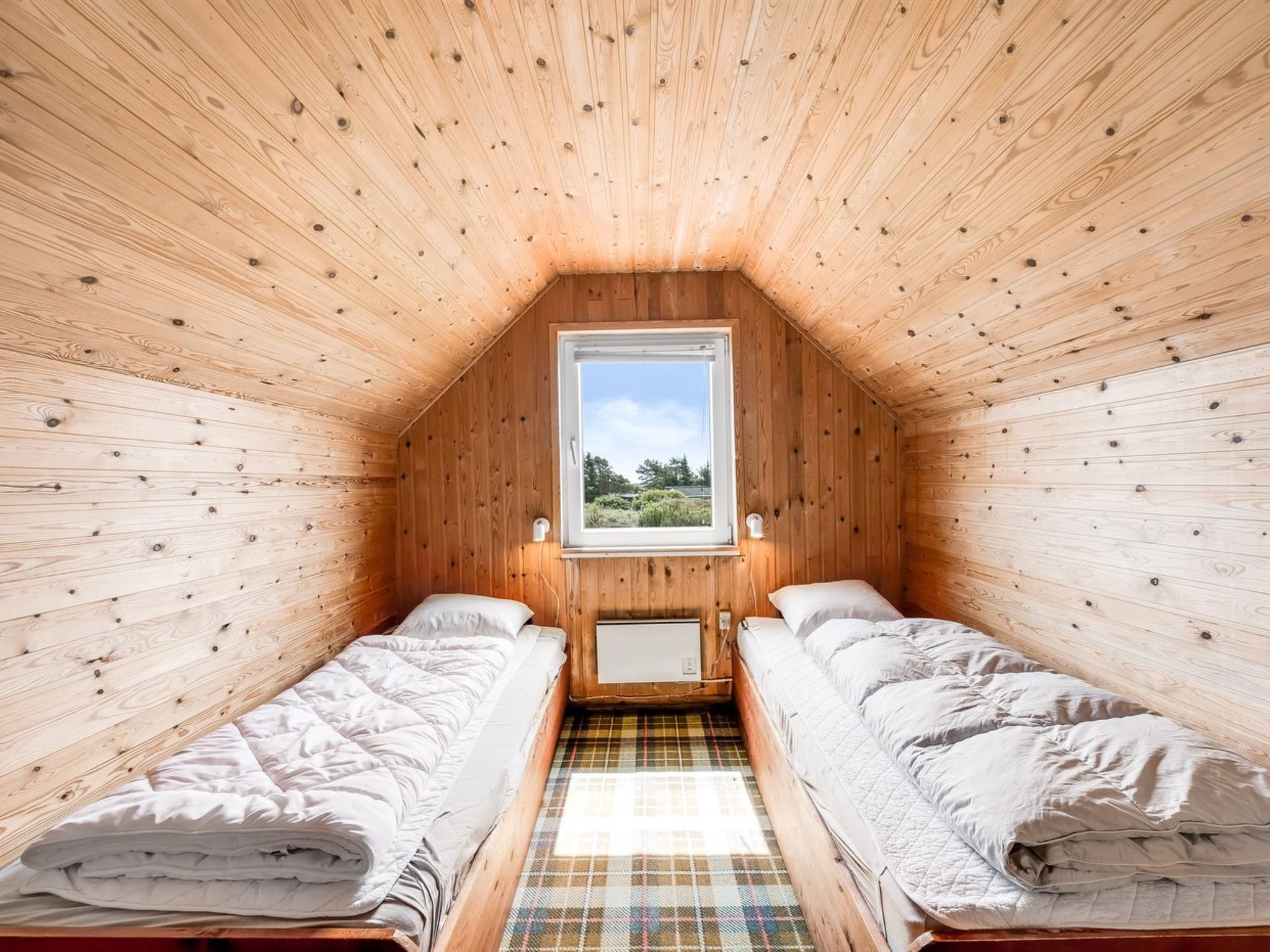 "Dina" - 200m to the fjord-Binnen