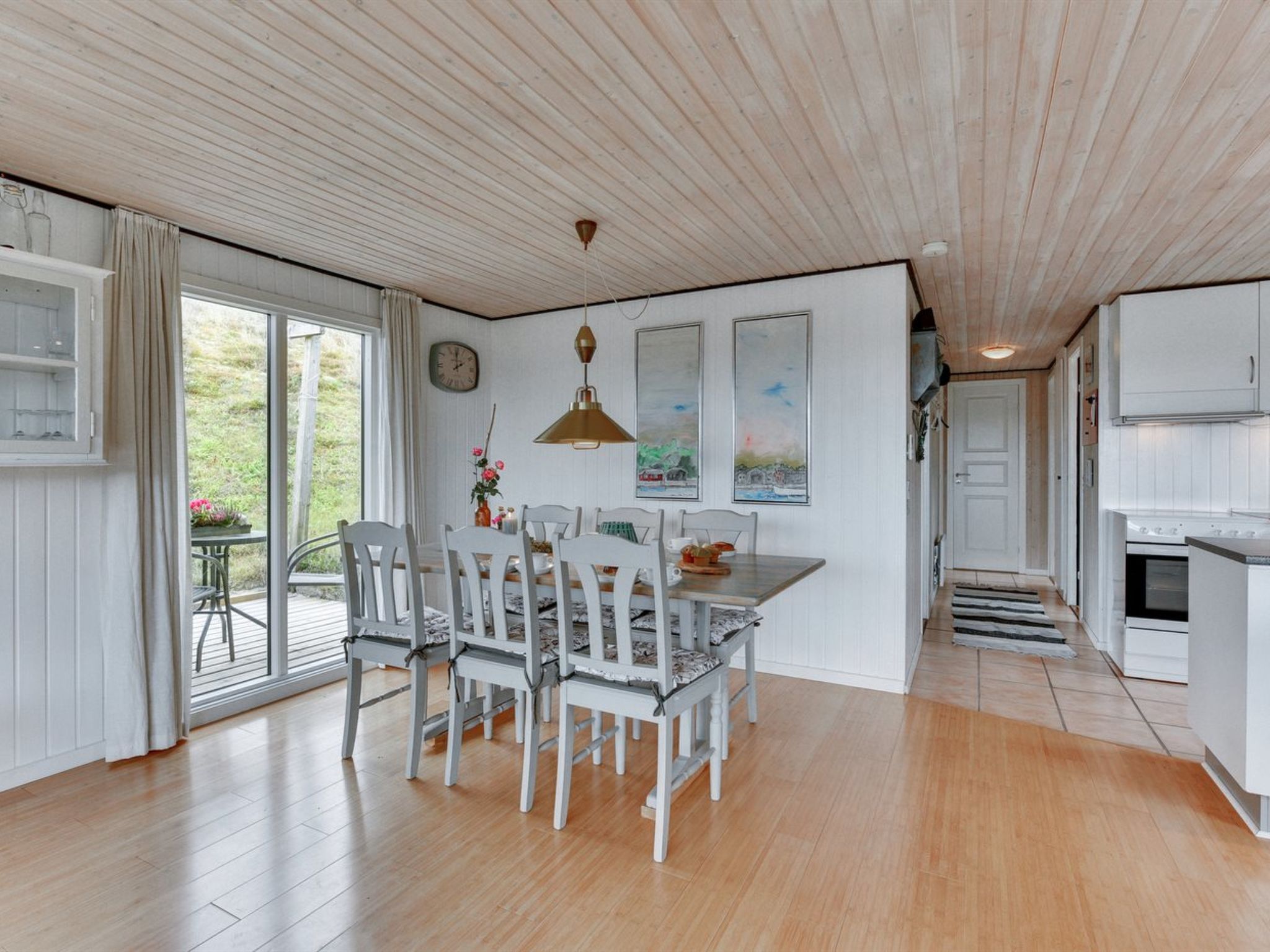 "Hélène" - 400m from the sea - Binnen