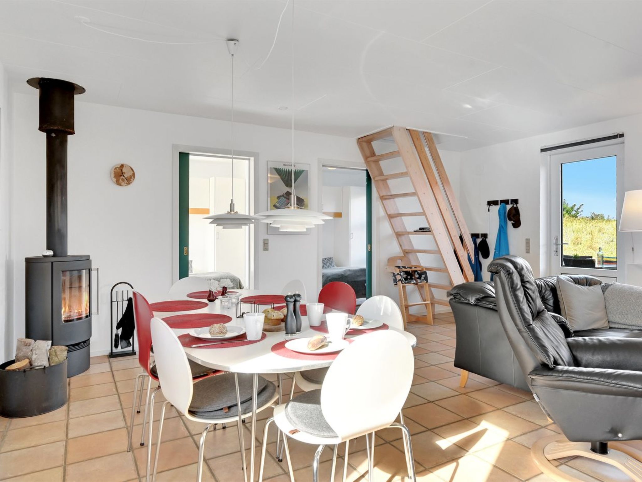 "Teresia" - 600m from the sea