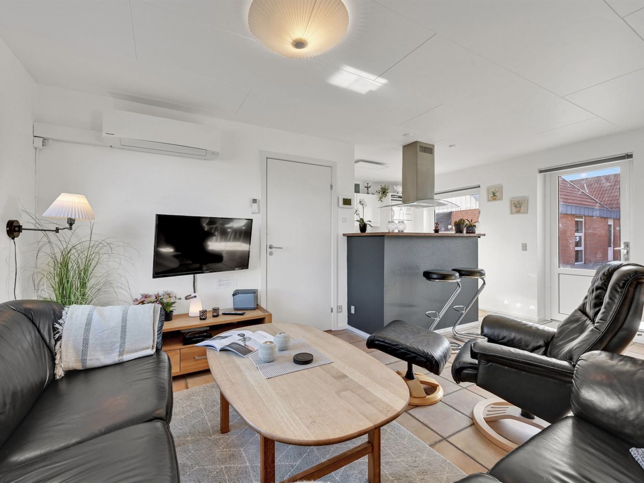 "Teresia" - 600m from the sea - Binnen