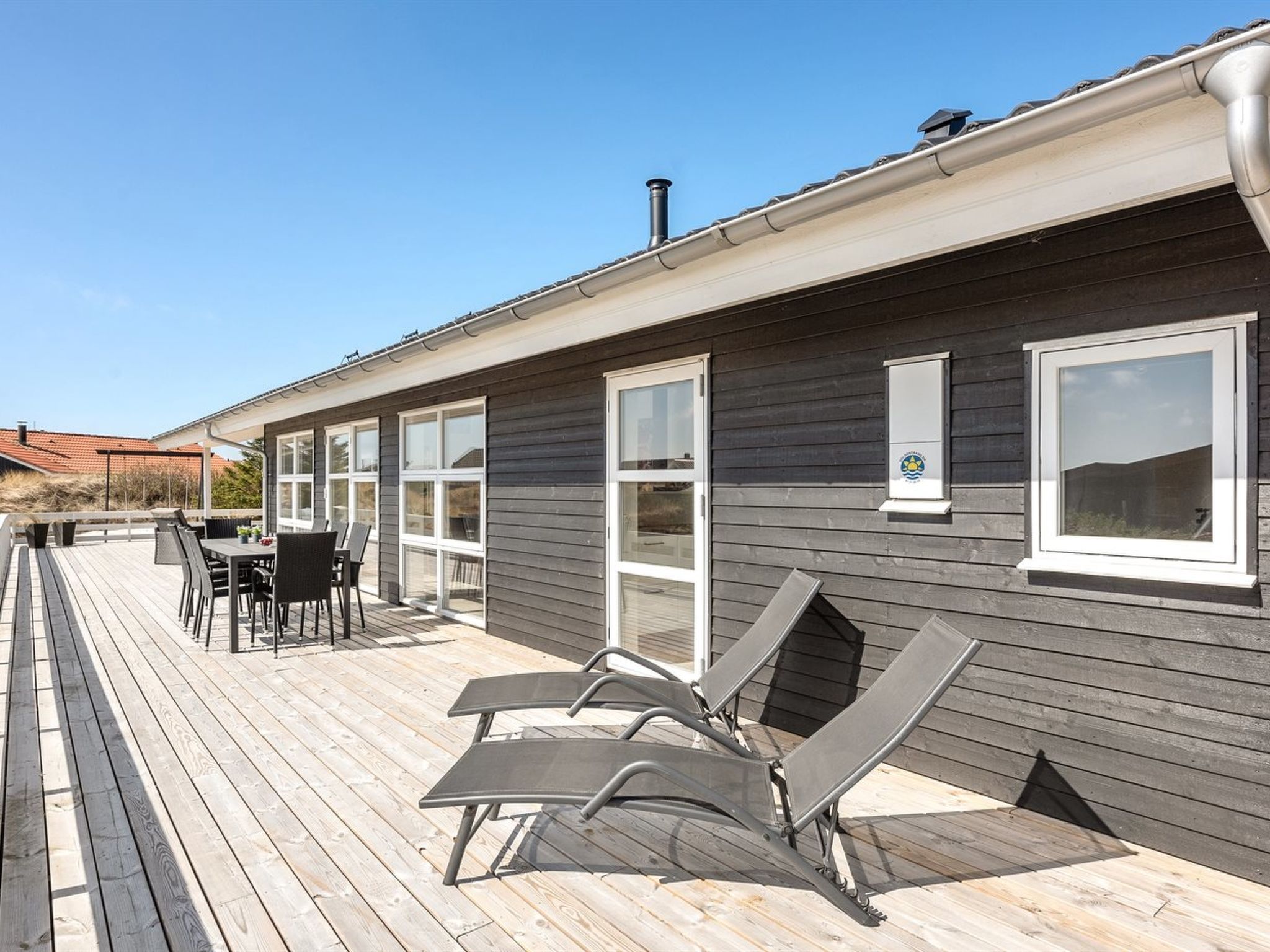 "Karen" - 900m from the sea-Draußen