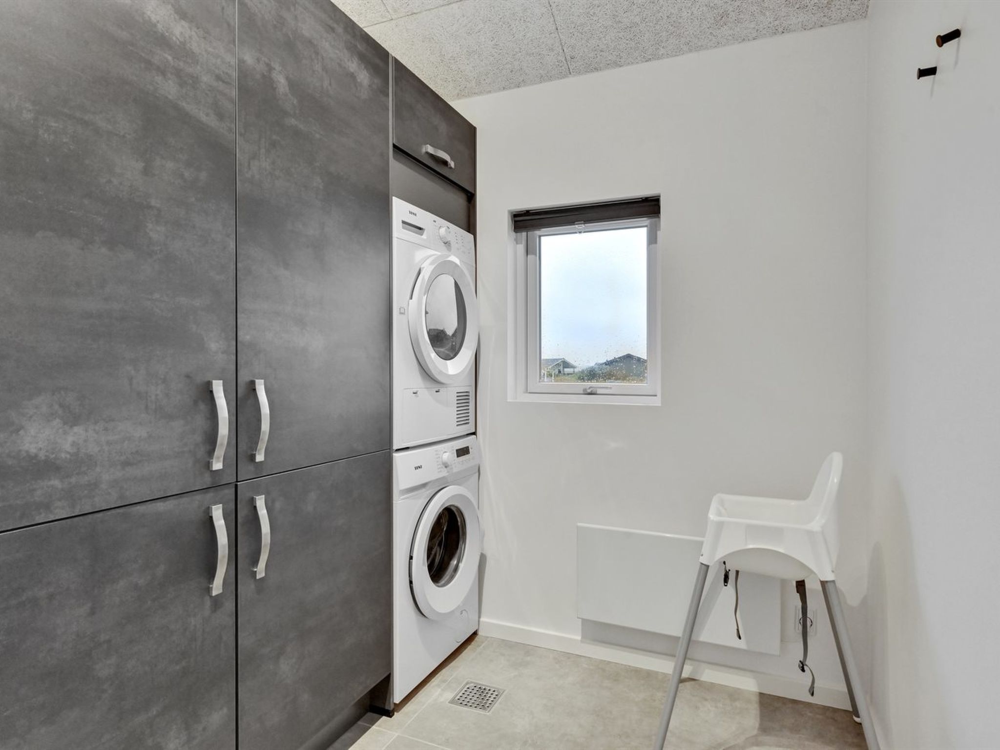 "Tola" - 450m from the sea - Inside