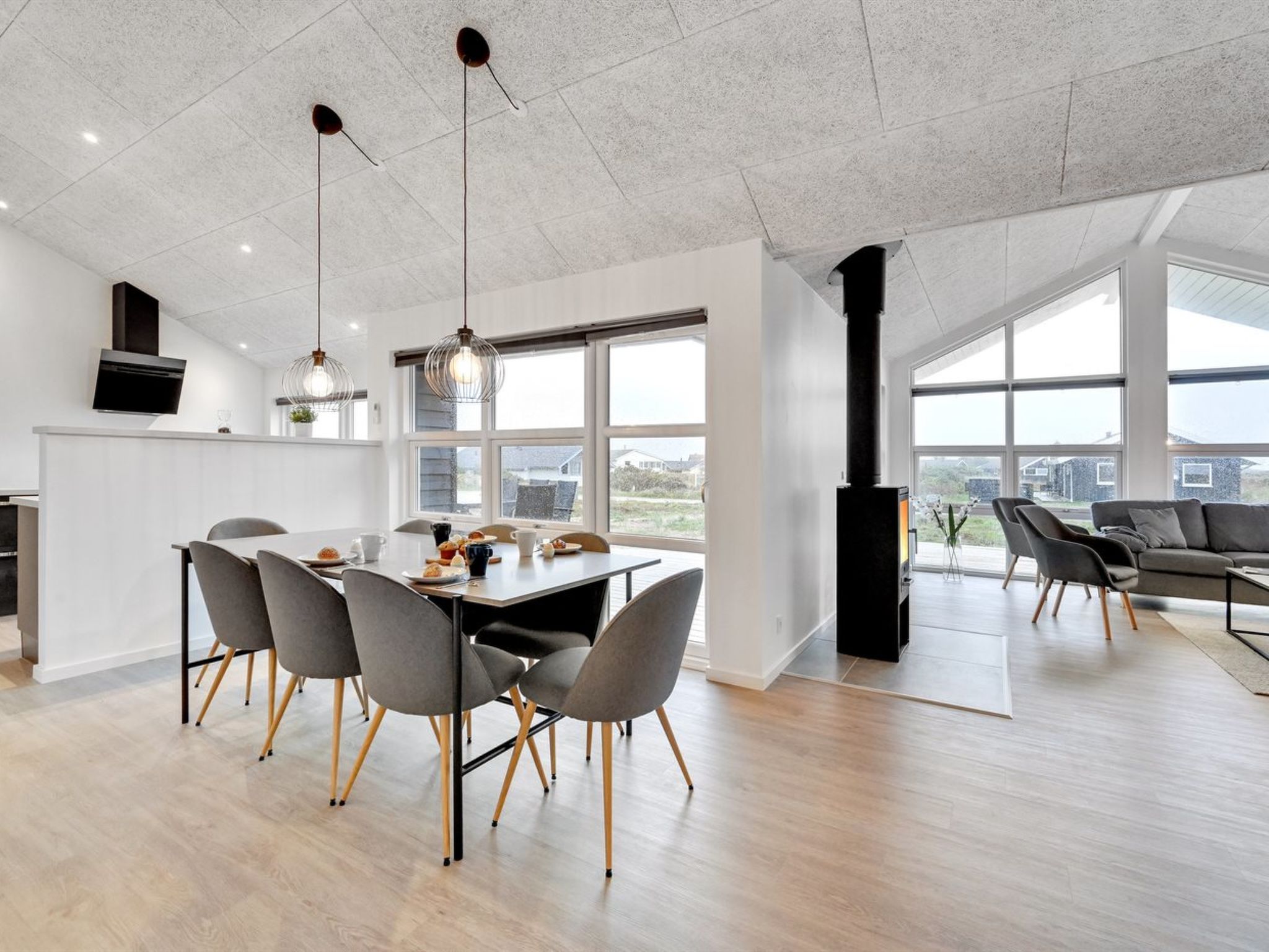 "Tola" - 450m from the sea - Inside
