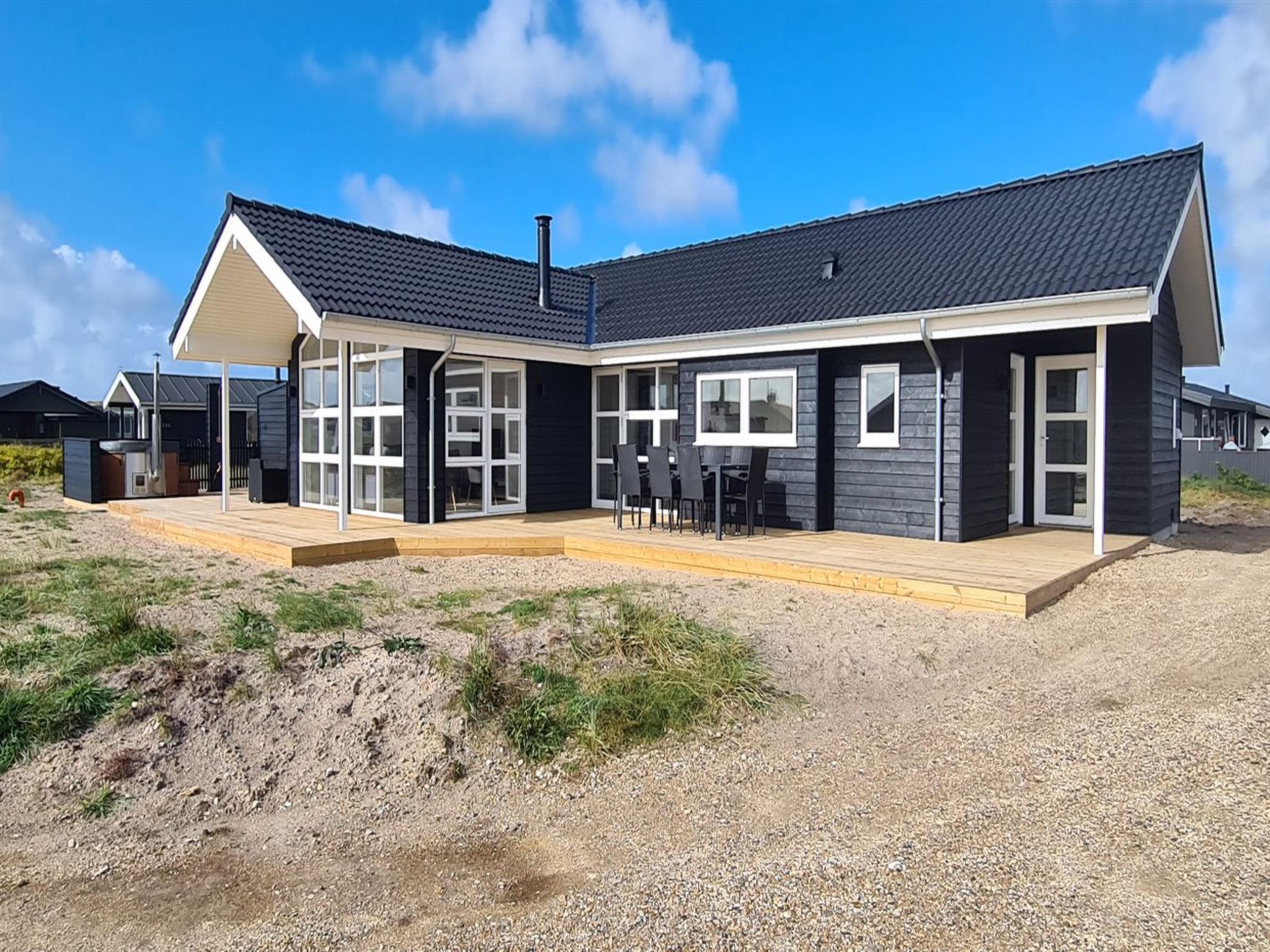 "Tola" - 450m from the sea - Outside