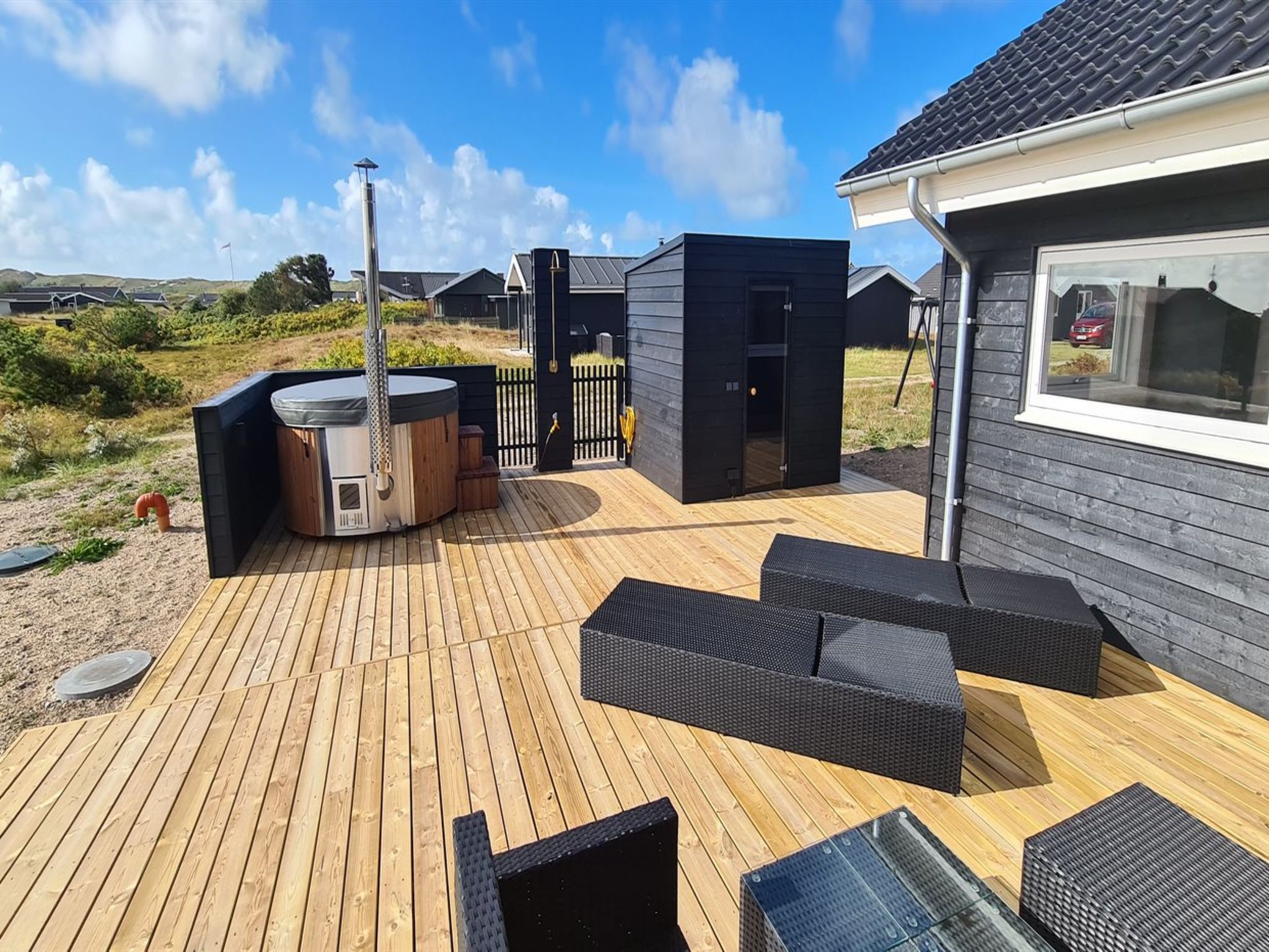 "Tola" - 450m from the sea - Outside