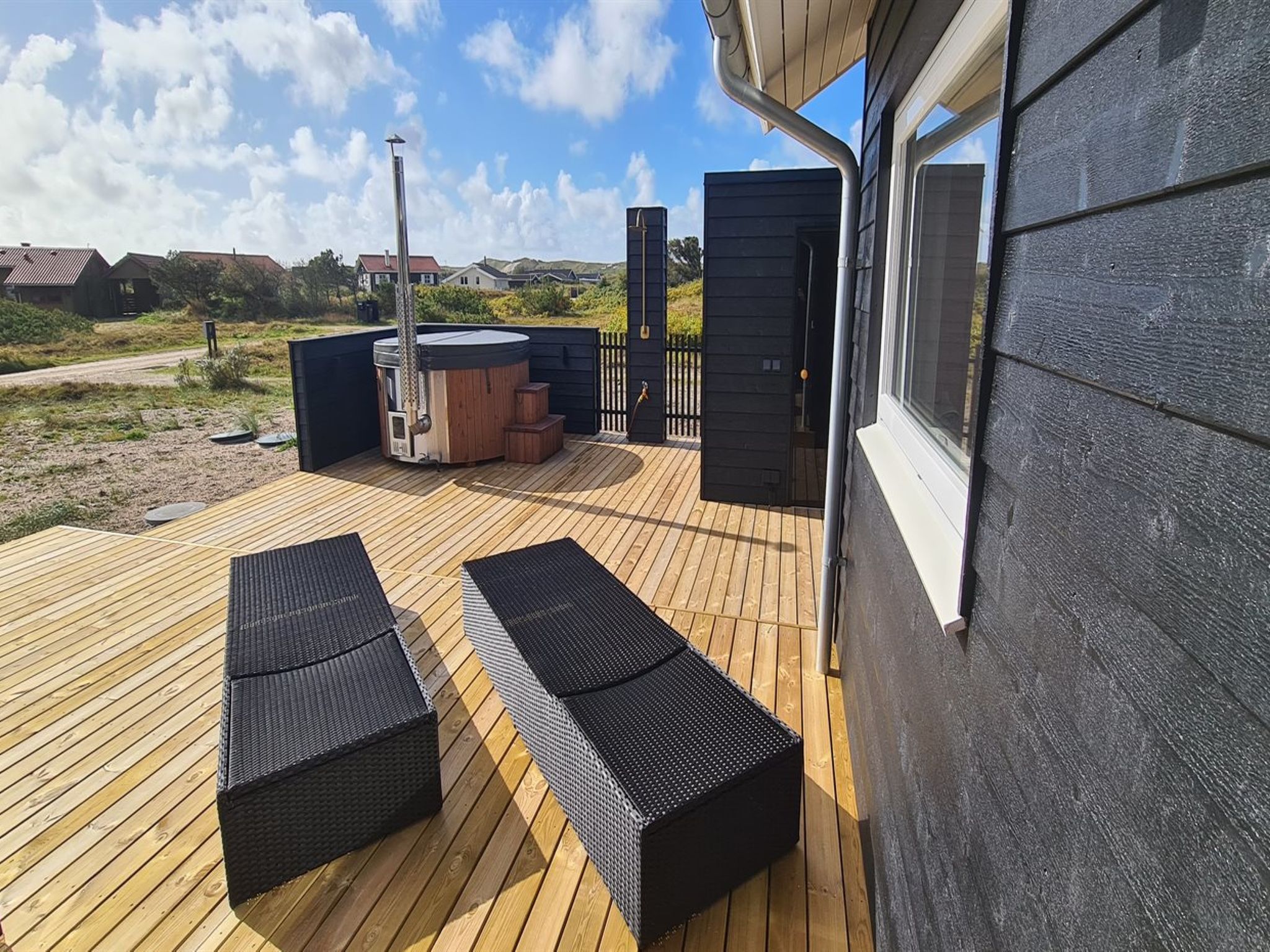 "Tola" - 450m from the sea - Outside
