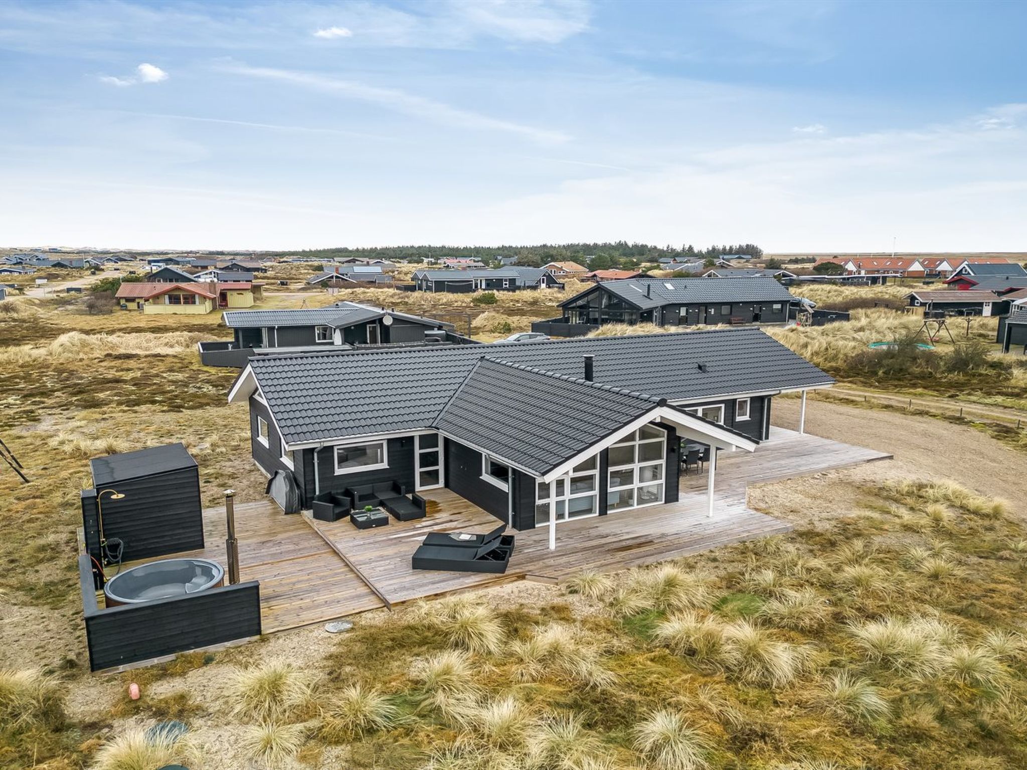 "Tola" - 450m from the sea - Outside