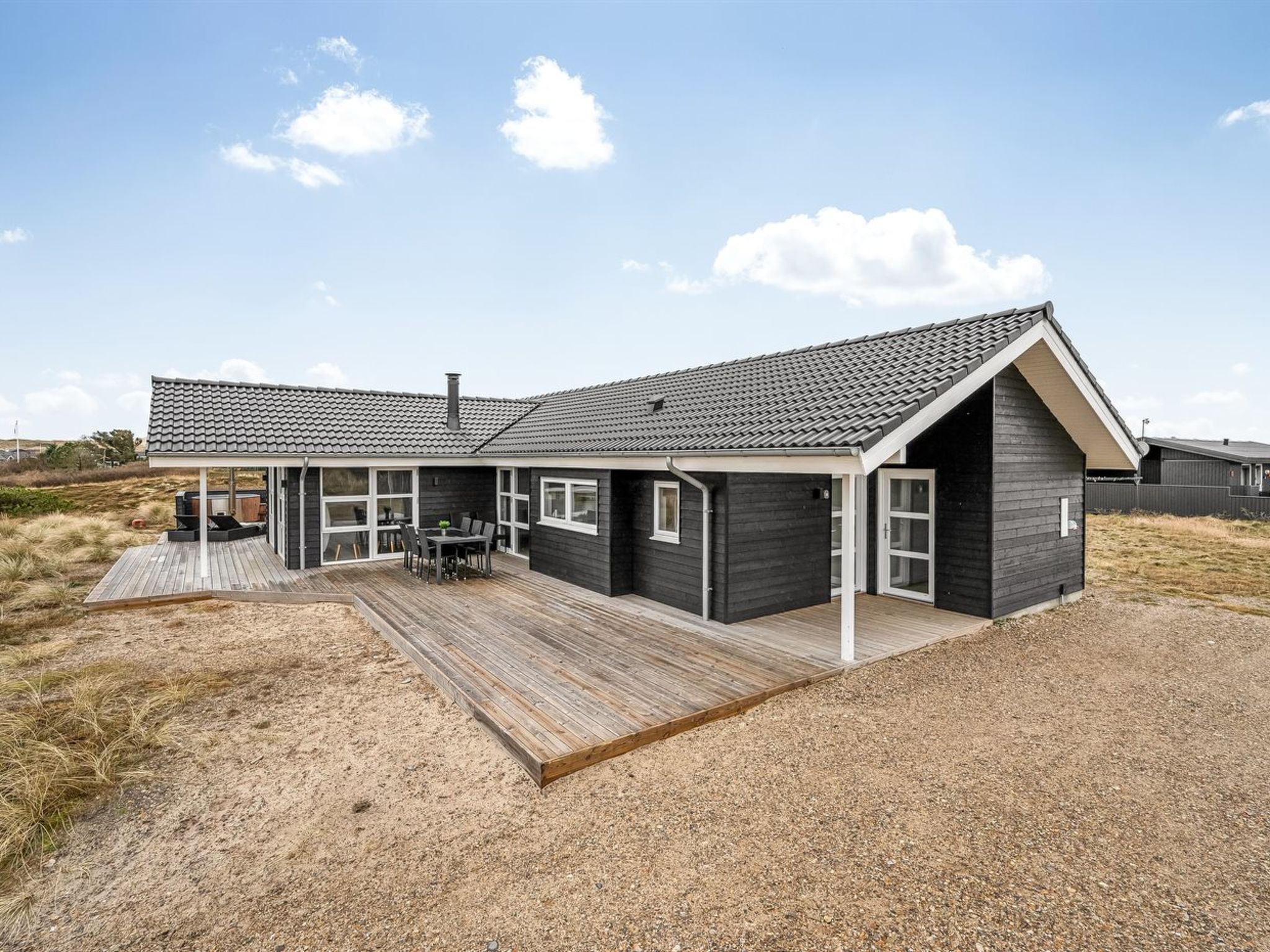 "Tola" - 450m from the sea - Outside