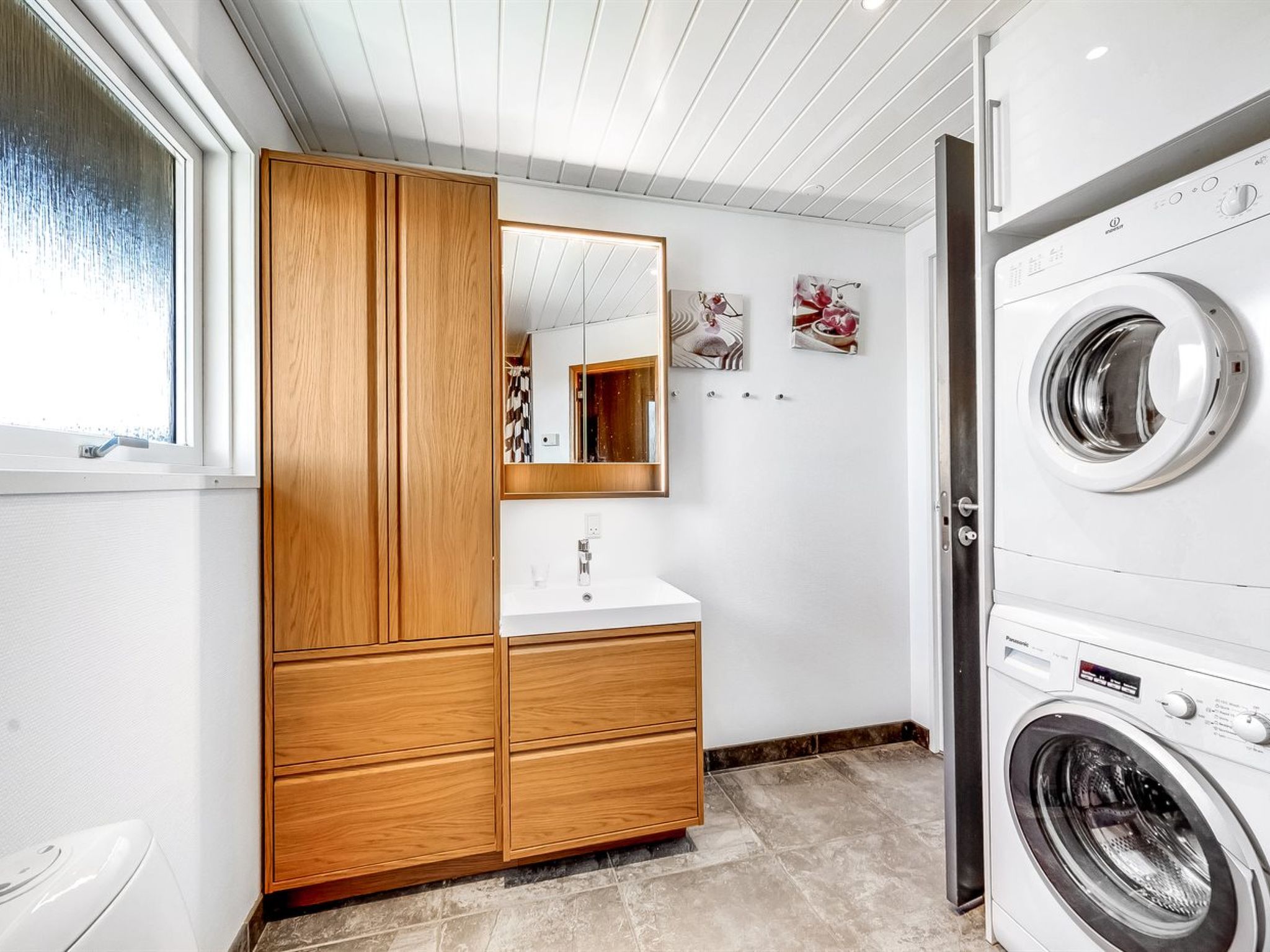 "Lill" - 50m from the sea-Binnen