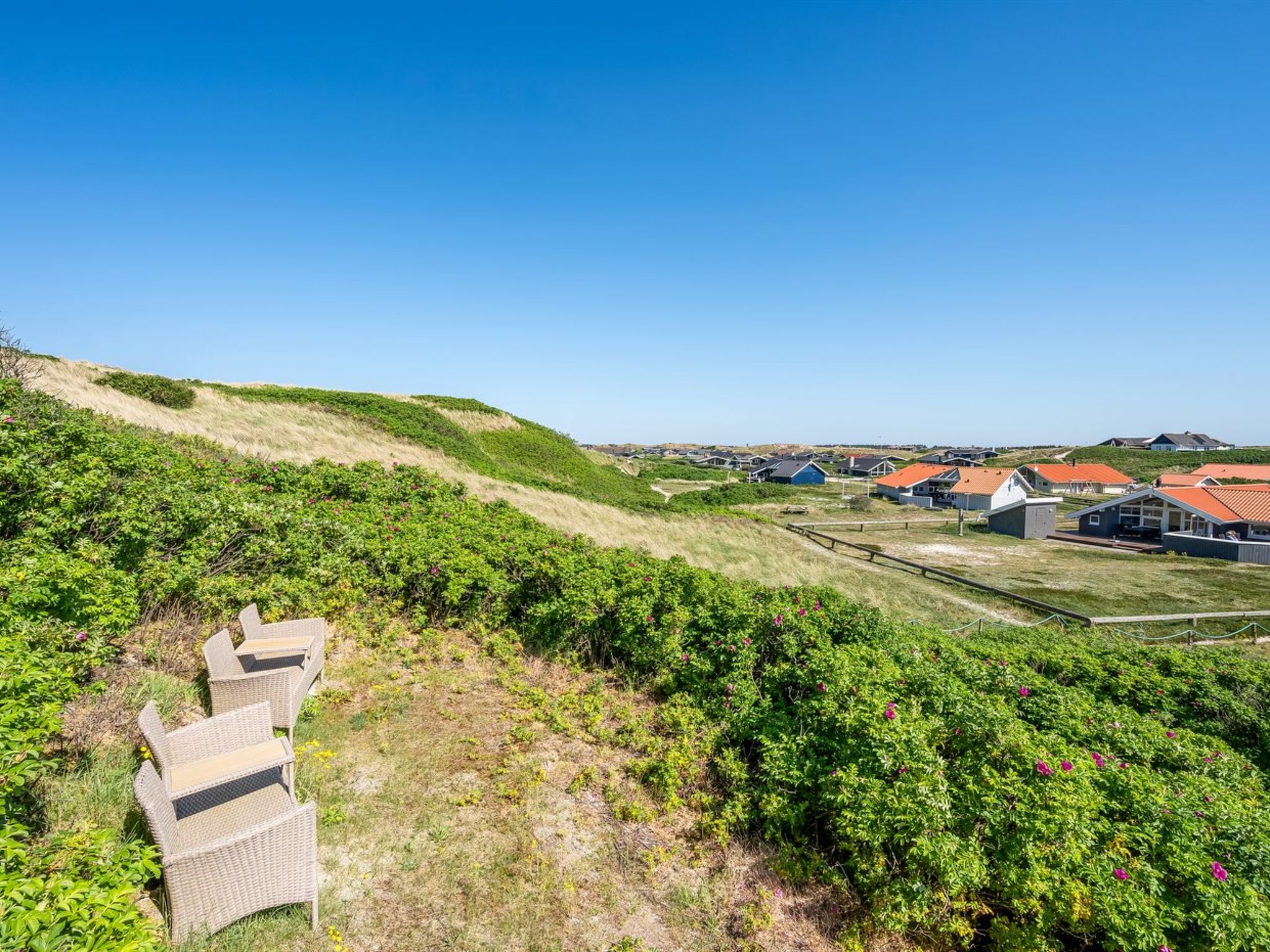 "Lill" - 50m from the sea - Outside