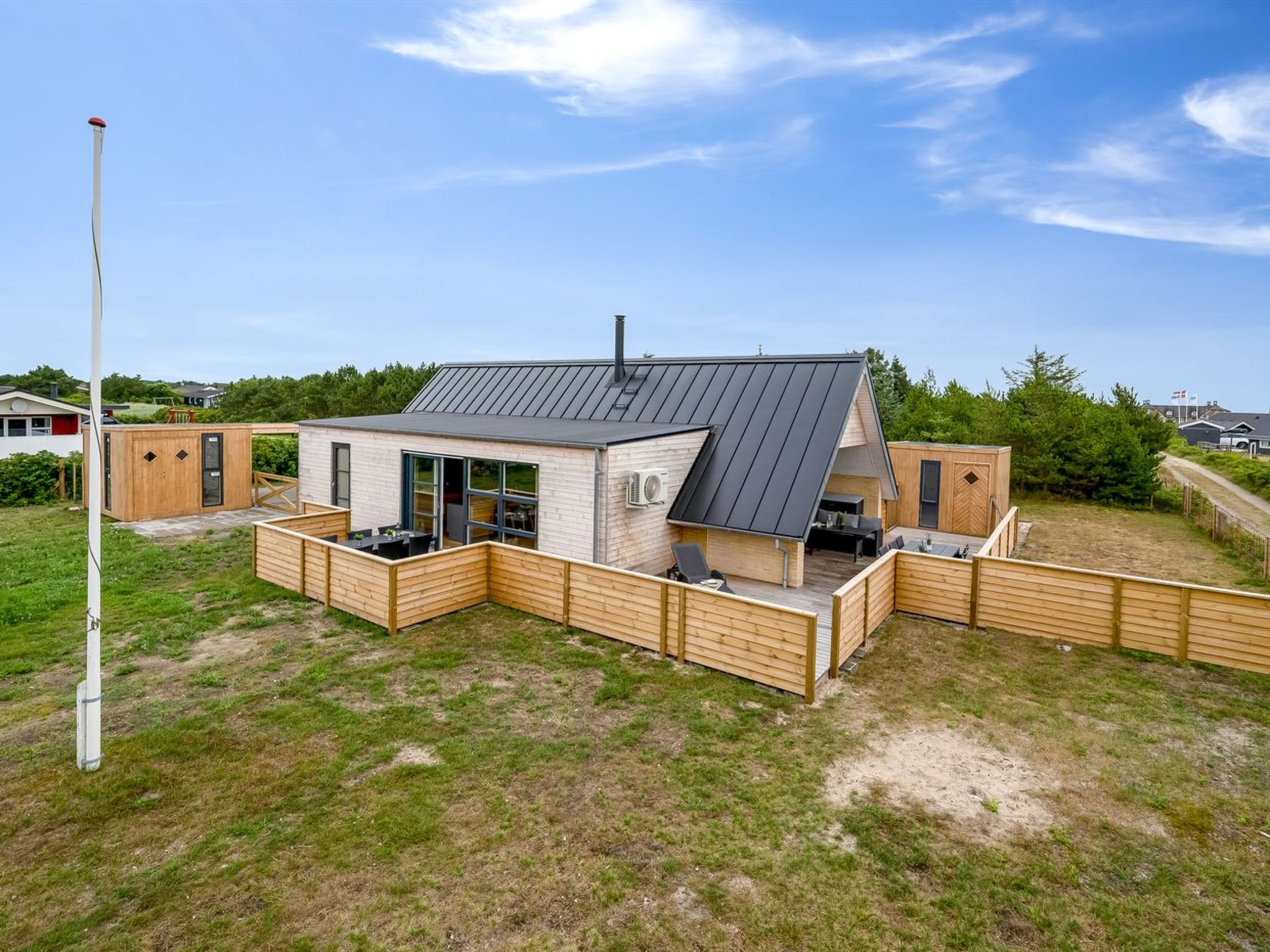 "Thorid" - 800m from the sea-Buiten