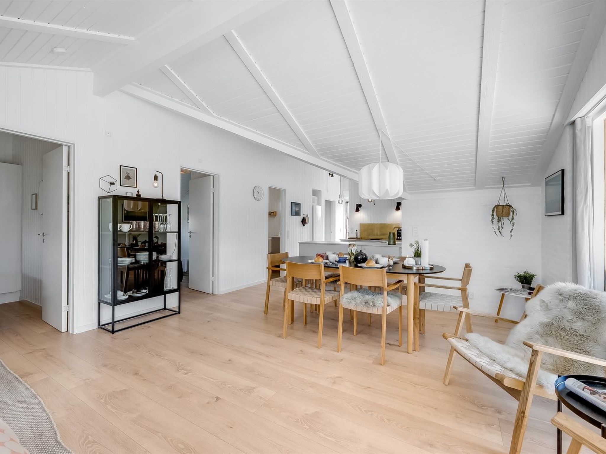 "Tilda" - 900m from the sea - Binnen