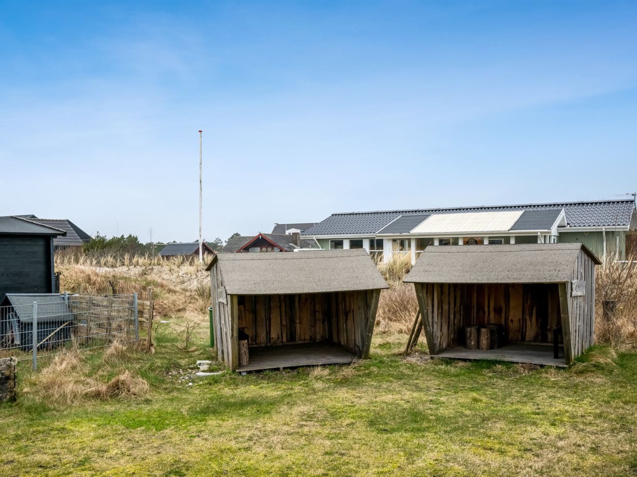 "Nafne" - 1.2km from the sea-Outside