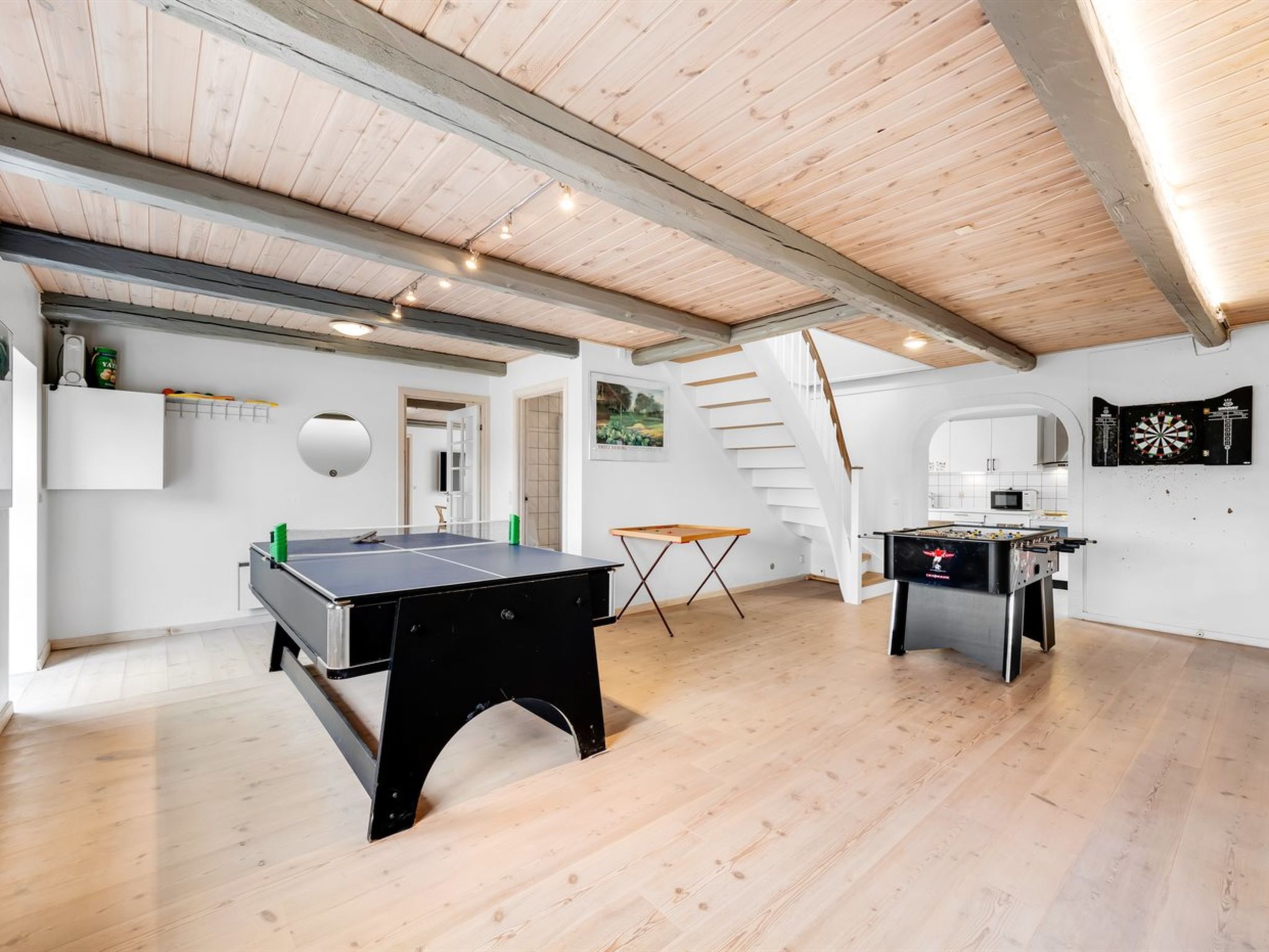 "Nafne" - 1.2km from the sea-Inside