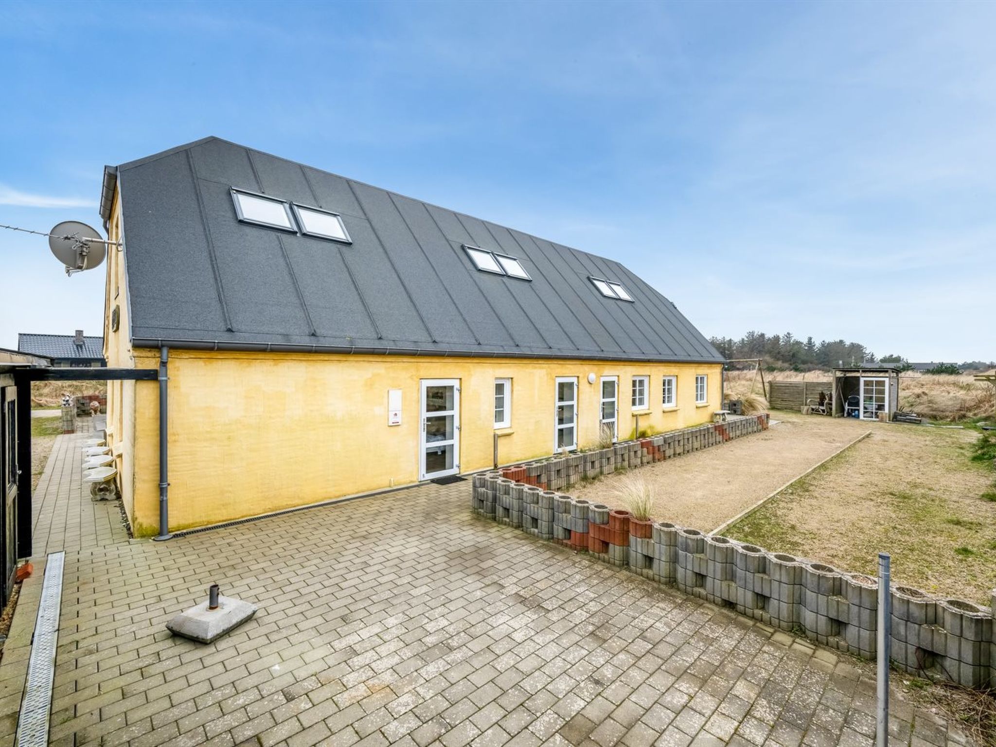 "Nafne" - 1.2km from the sea-Outside
