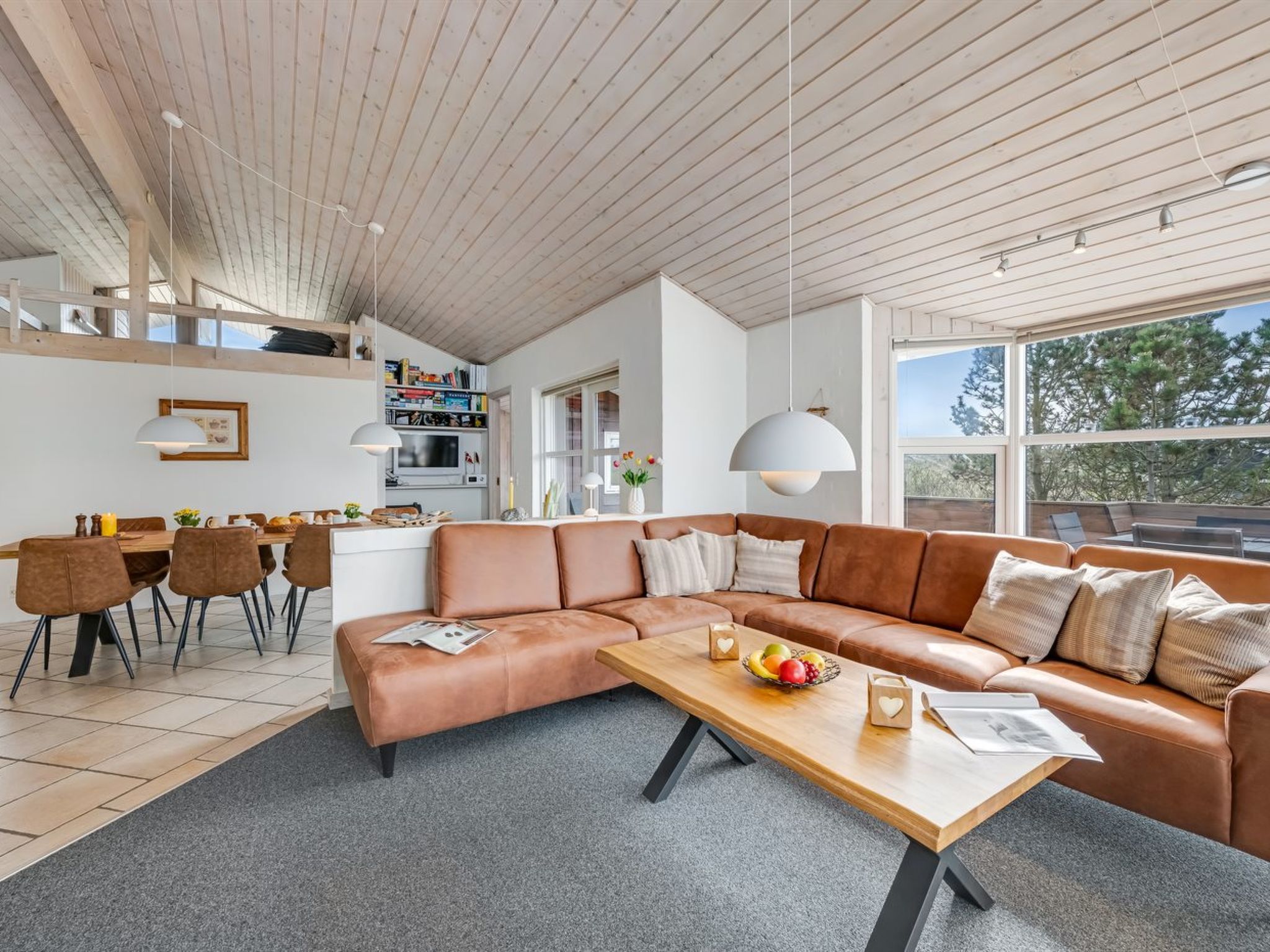 "Aurore" - 700m from the sea - Drinnen