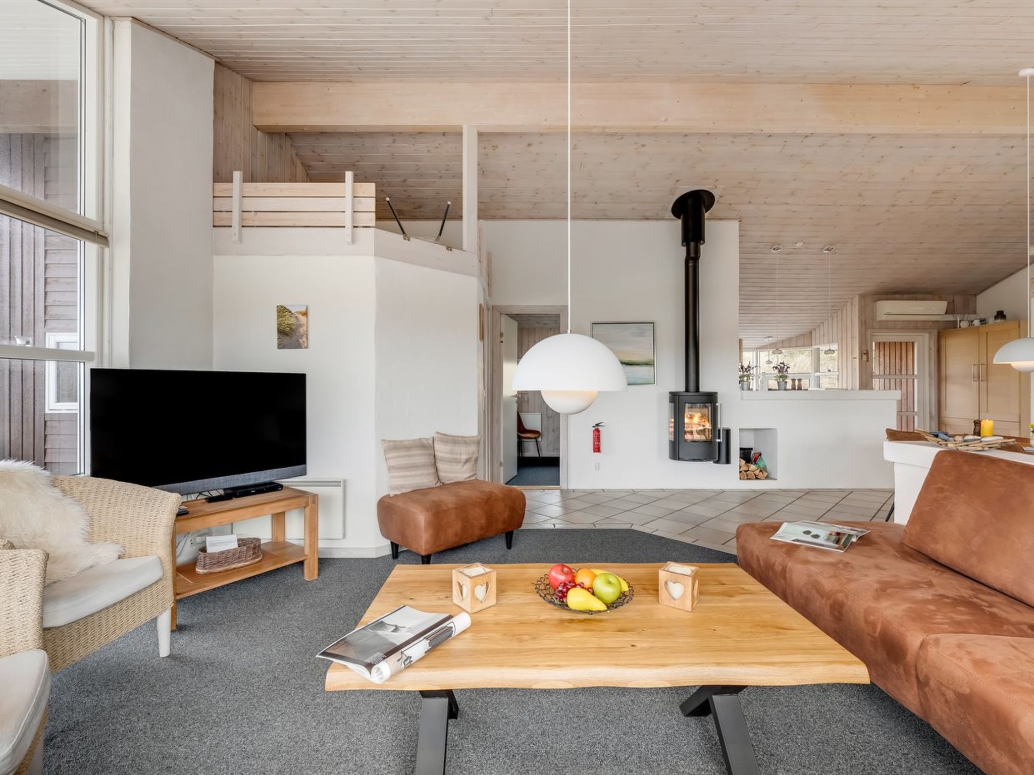 "Aurore" - 700m from the sea - Drinnen