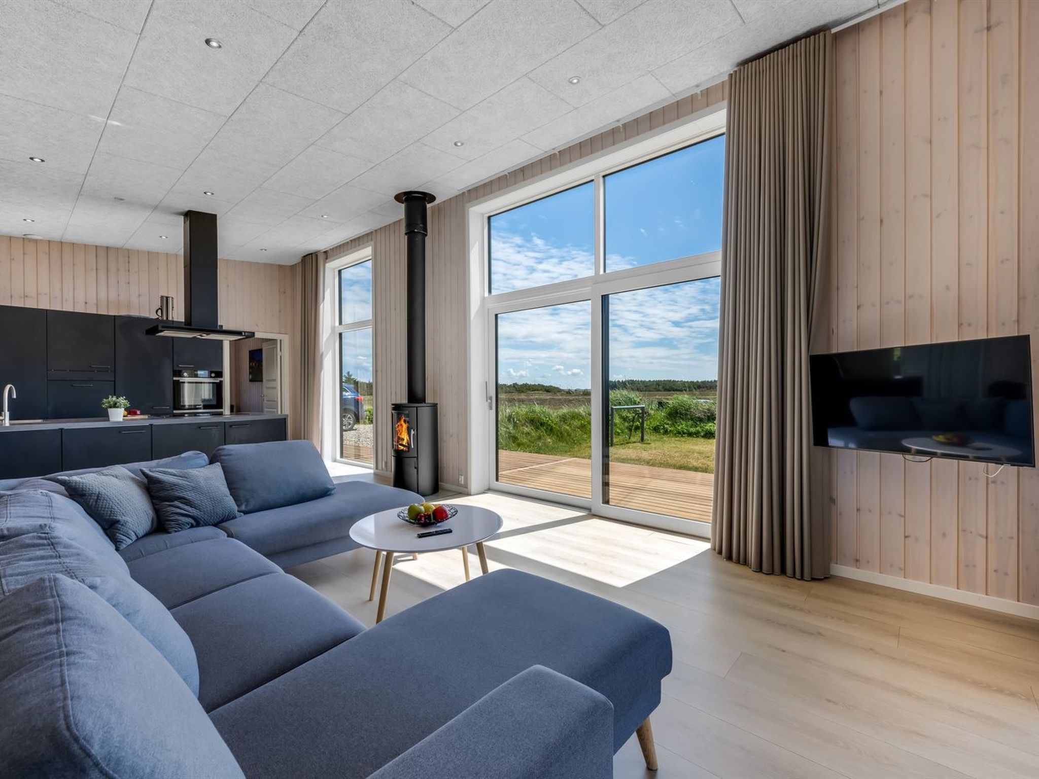 "Marius" - 400m from the sea - Binnen