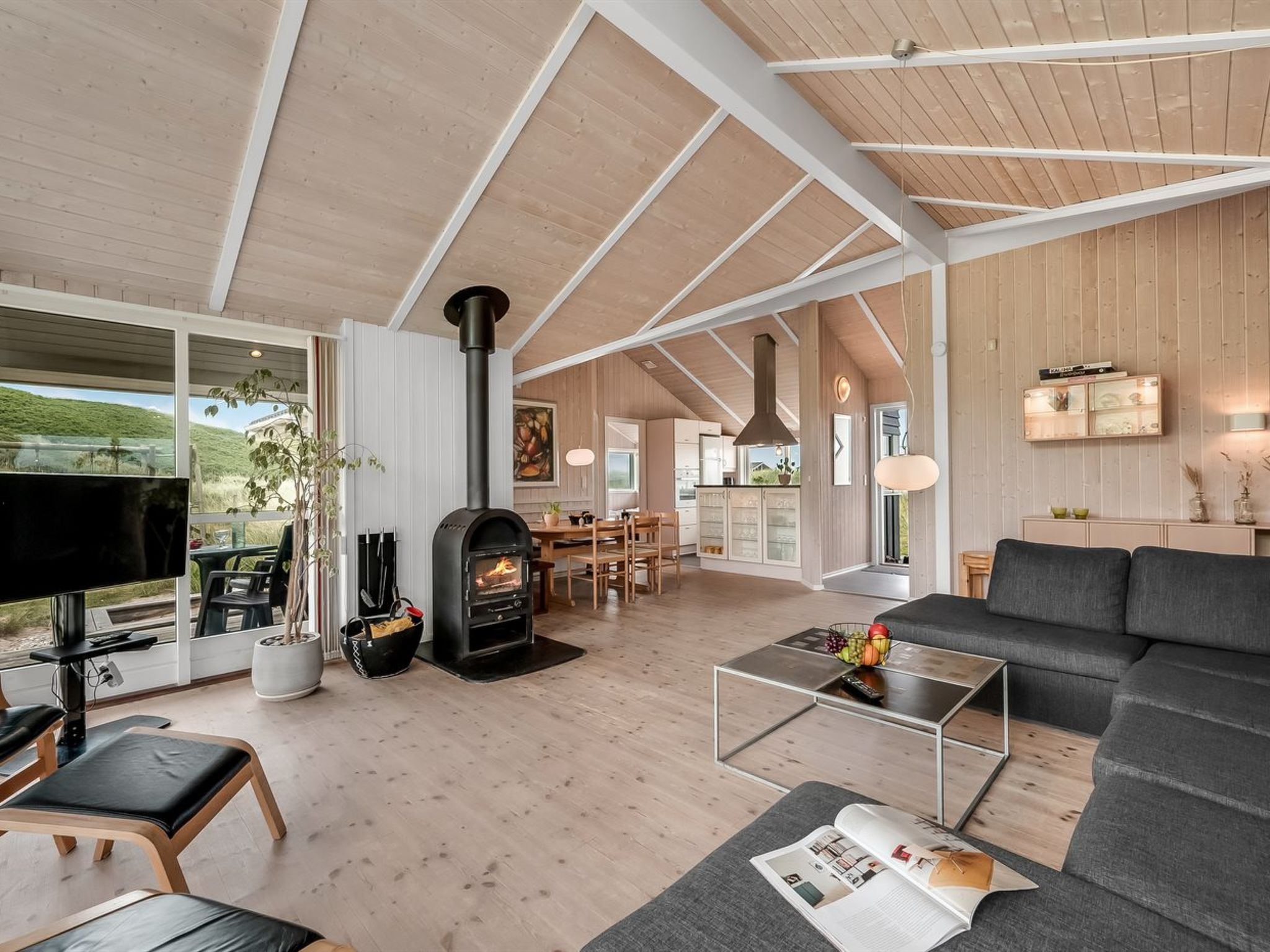 "Nermin" - 100m from the sea - Binnen