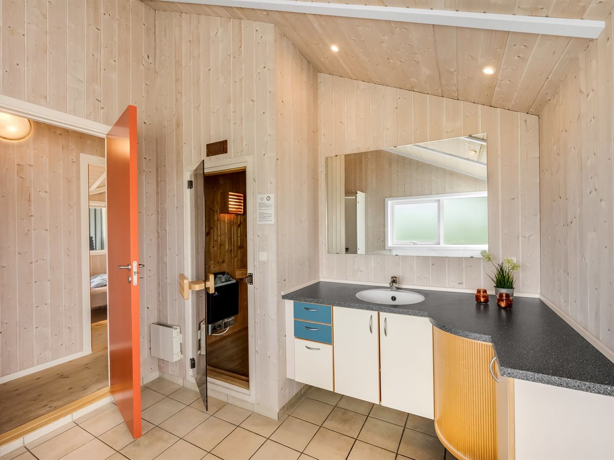 "Nermin" - 100m from the sea - Binnen
