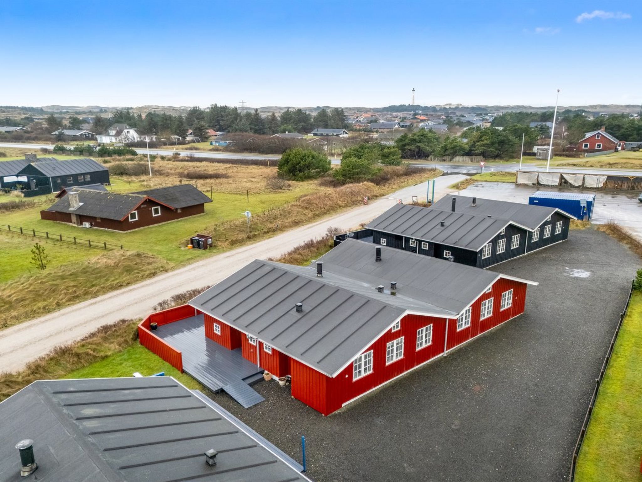 "Binta" - 300m to the fjord-Outside