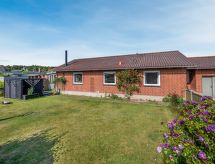 Ruime vakantiewoning Svein op 500 meter van de Deense westkust in Hvide Sande - thumbnail 1