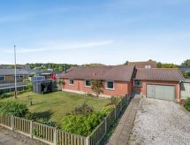 Ruime vakantiewoning Svein op 500 meter van de Deense westkust in Hvide Sande - thumbnail 4