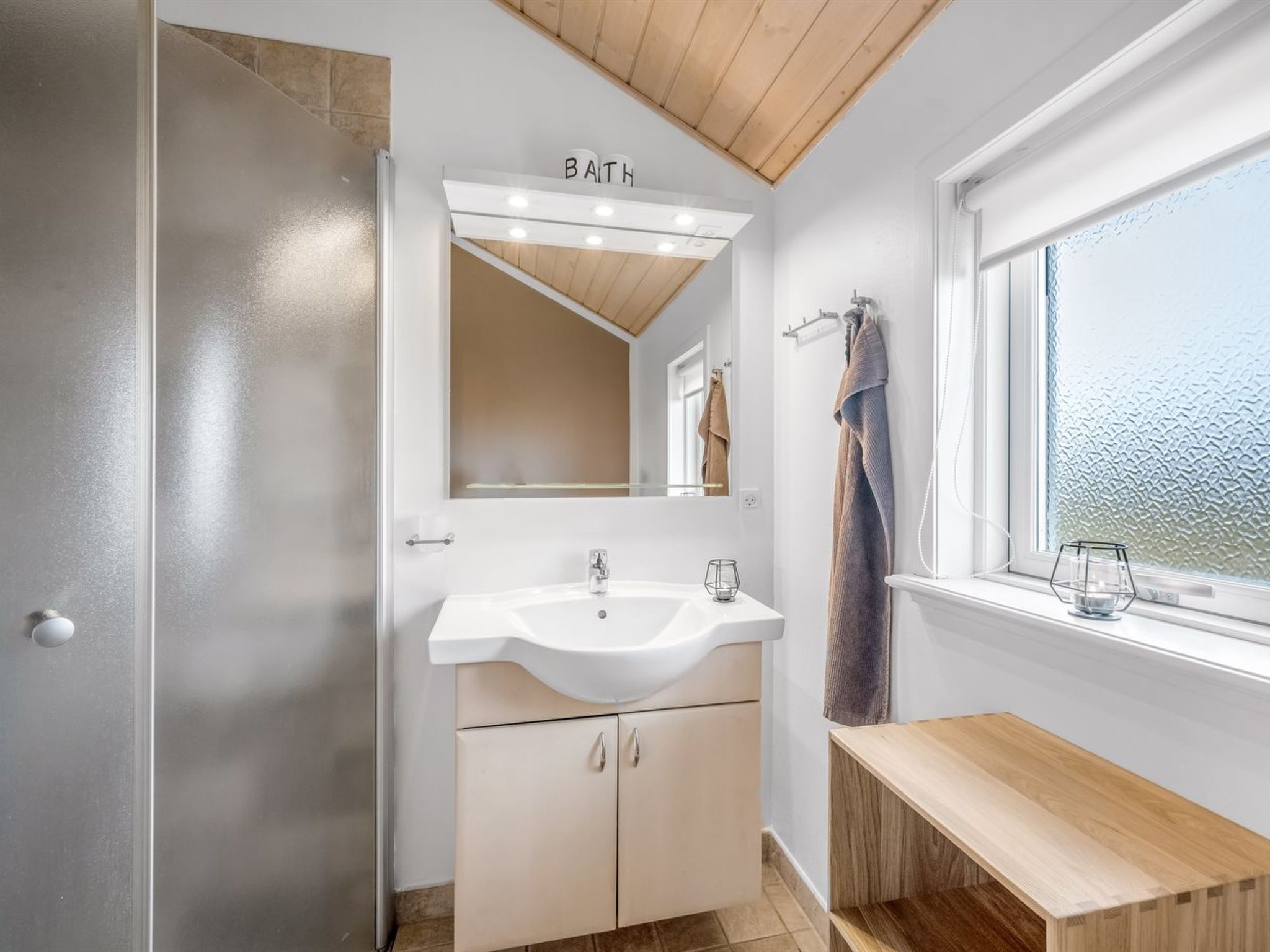Bathroom / Wellness