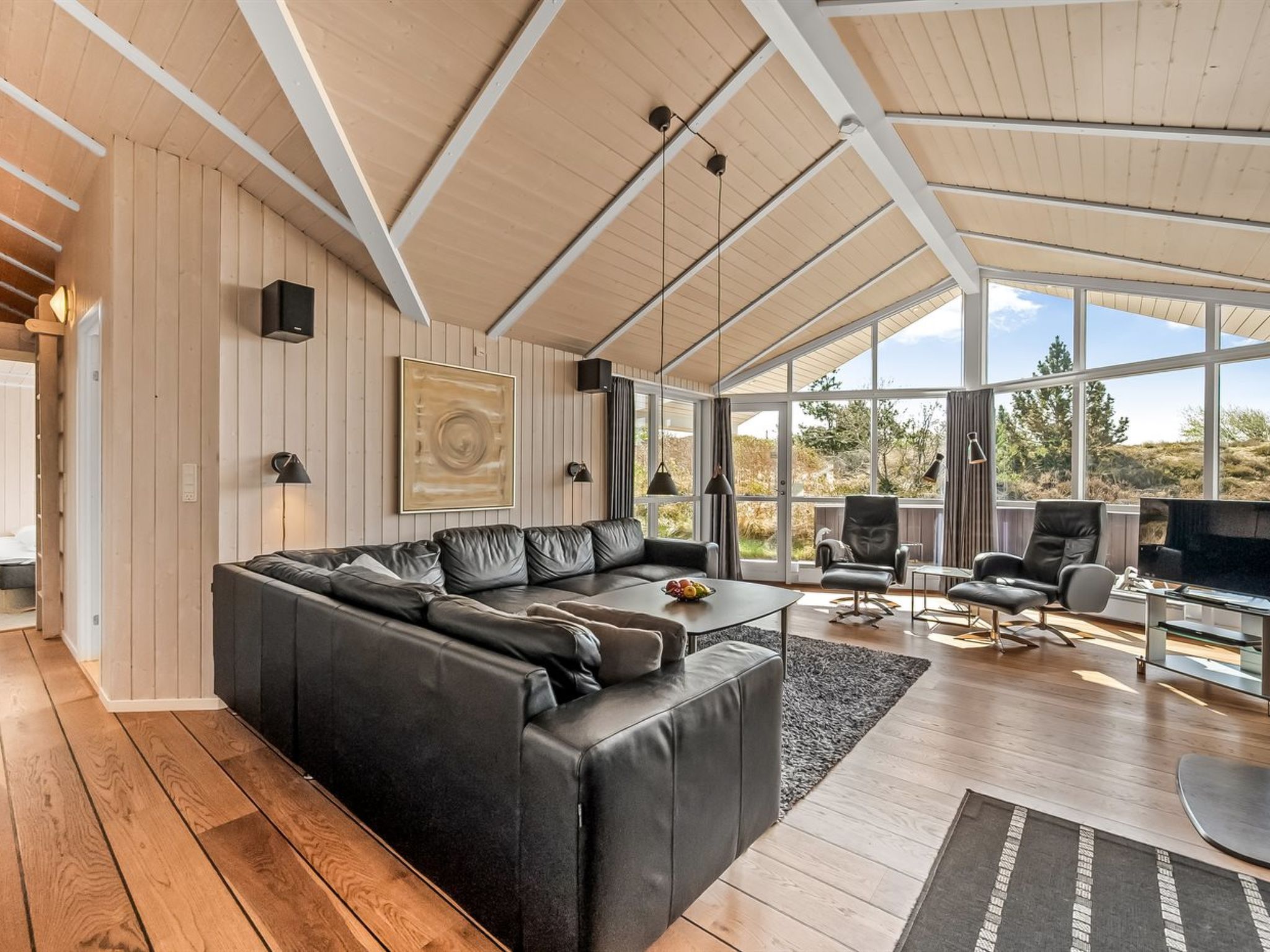 "Arine" - 700m to the fjord-Binnen