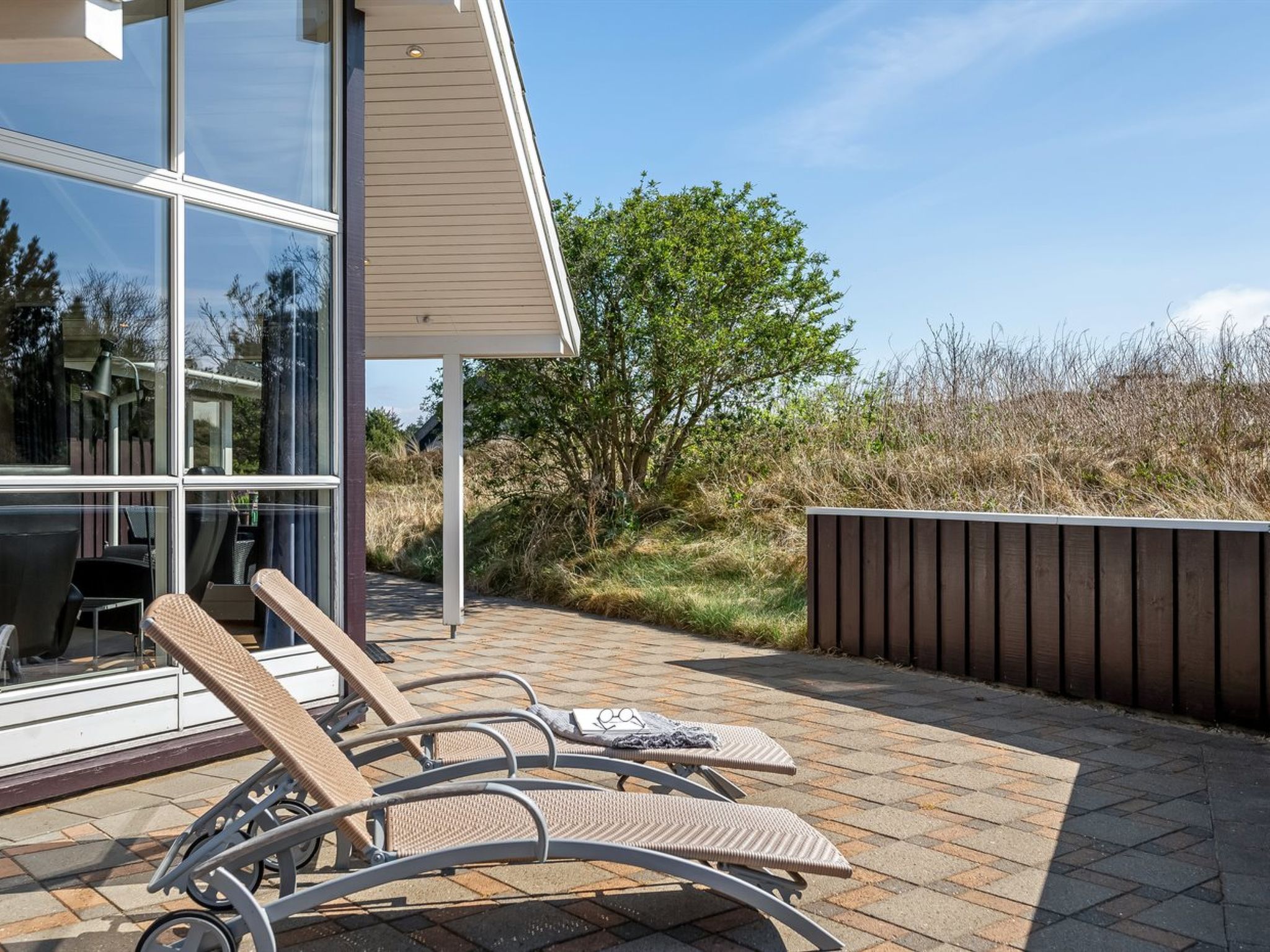 "Arine" - 700m to the fjord-Buiten