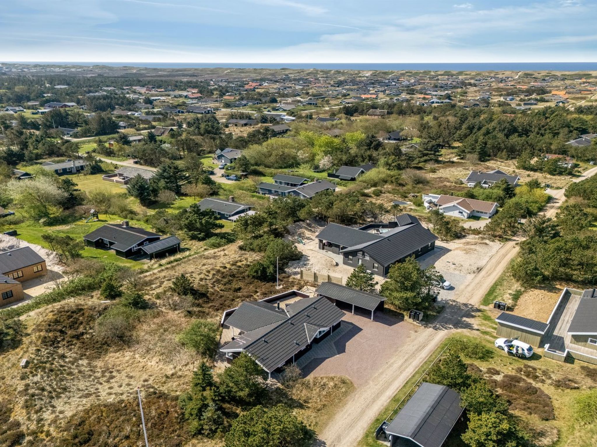 "Arine" - 700m to the fjord-Buiten