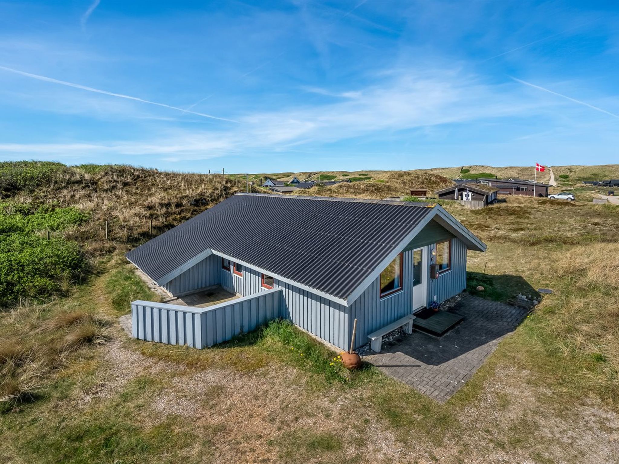 "Flory" - 400m from the sea - Outside