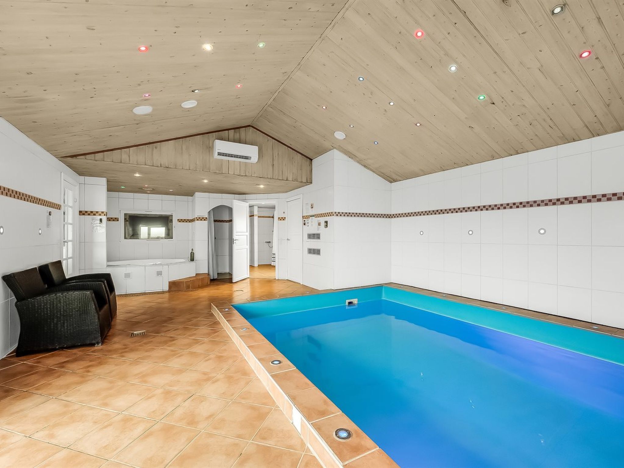 "Wenke" - 300m to the fjord — Pool Outdoor (5 of 56)