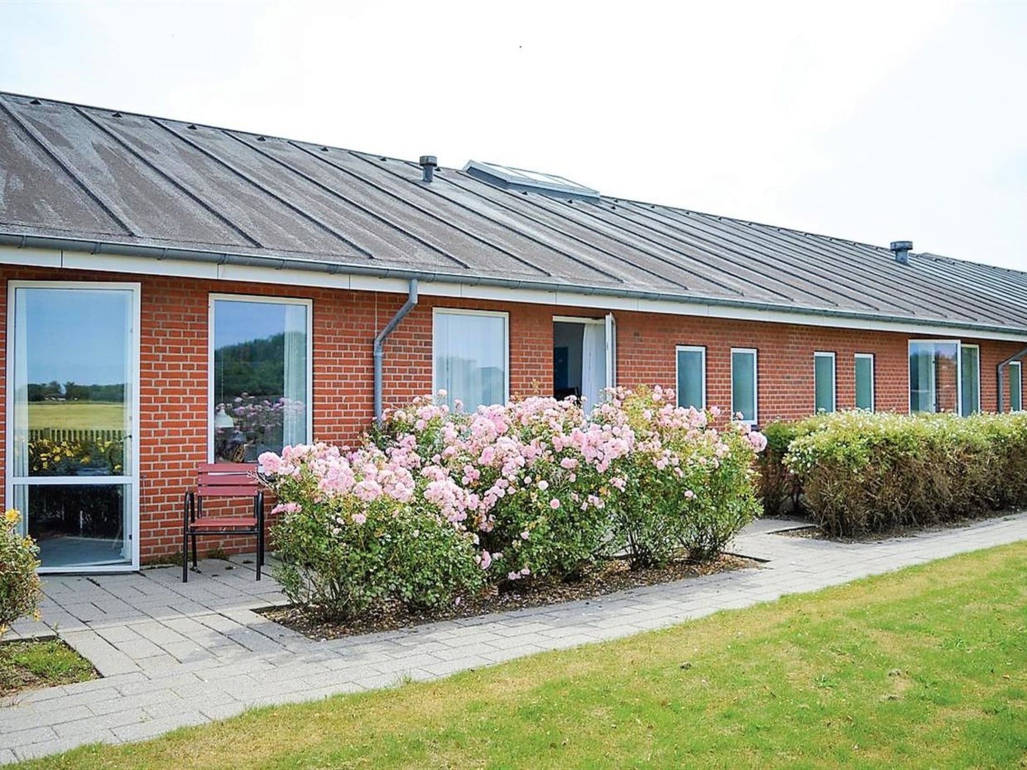 "Martinus" - 5.5km from the sea — House (4 of 53)