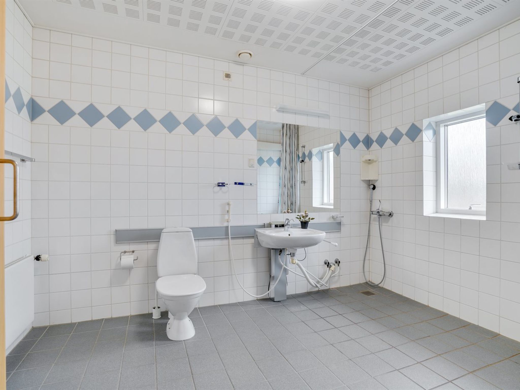"Martinus" - 5.5km from the sea - Binnen
