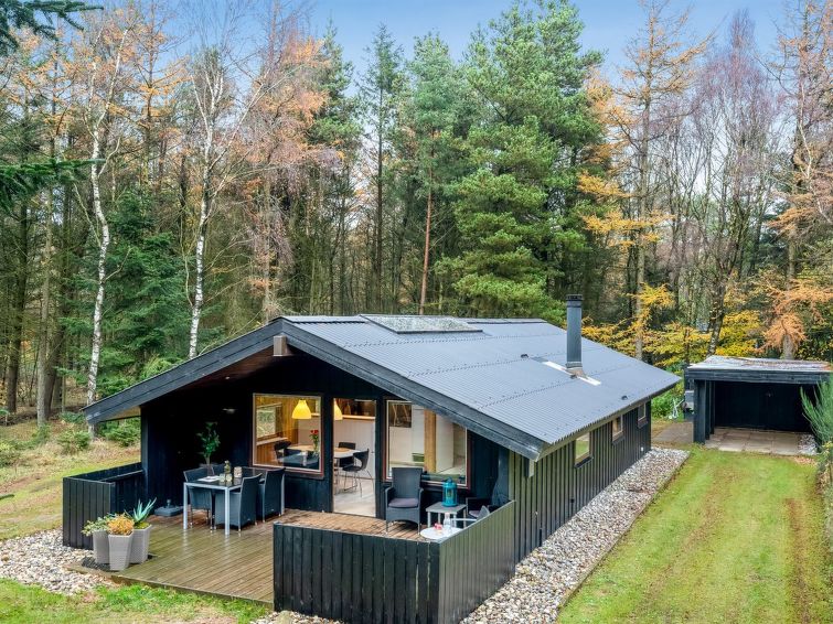 Vakantiehuis met open haard in Tim, op 650 meter van zee in Tim