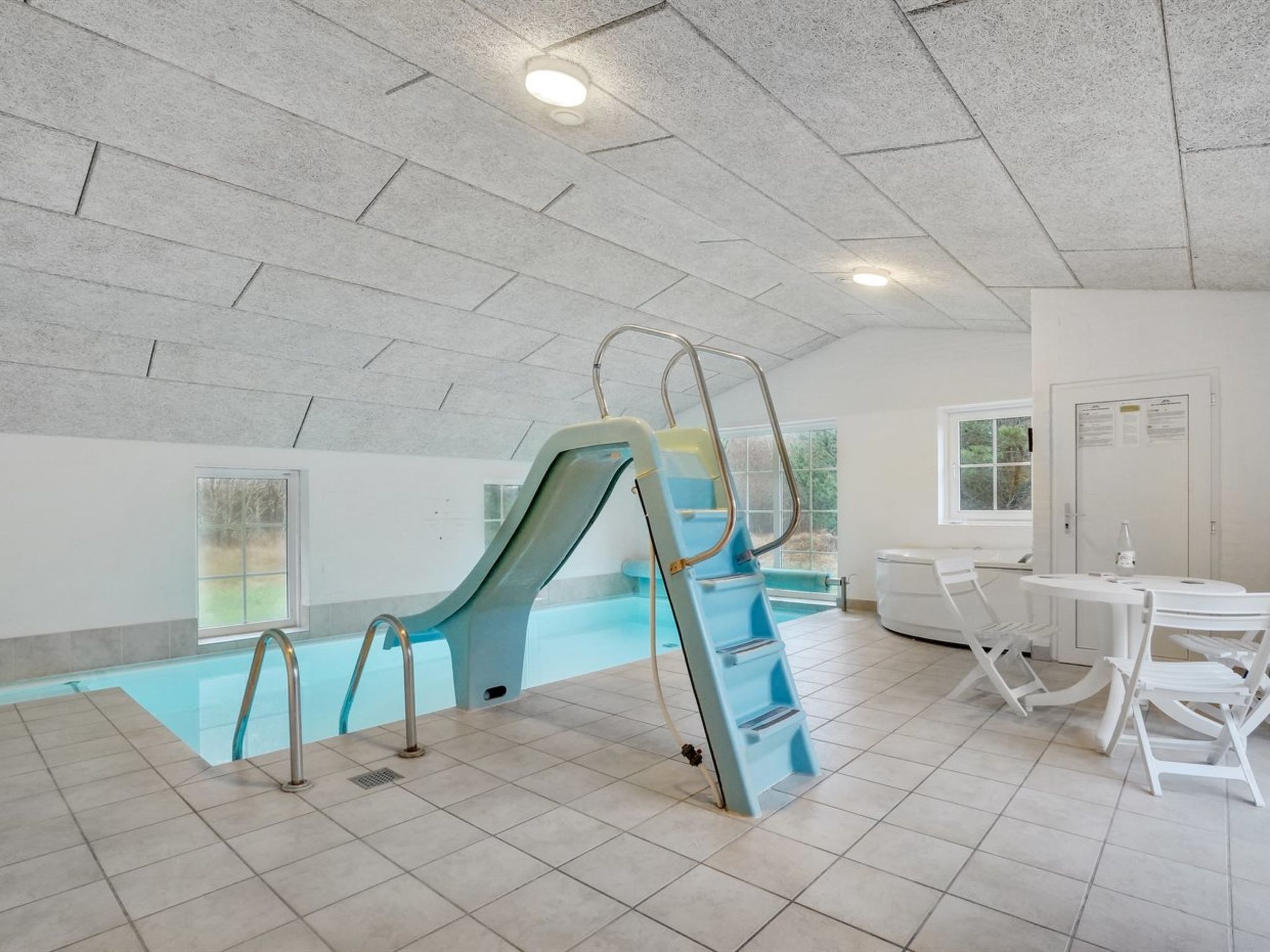 "Hedi" - 900m from the sea-Buiten
