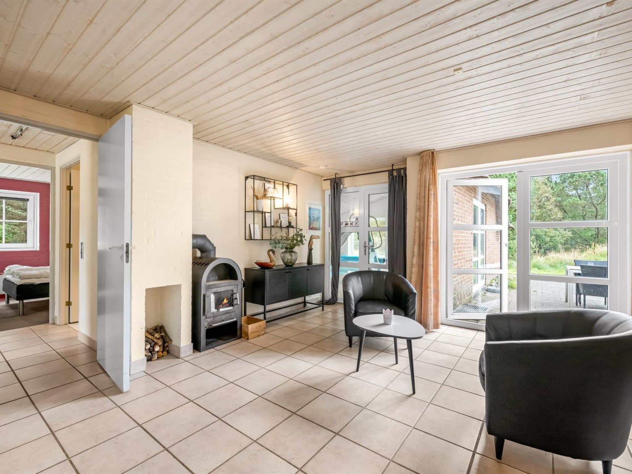 "Hedi" - 900m from the sea - Binnen