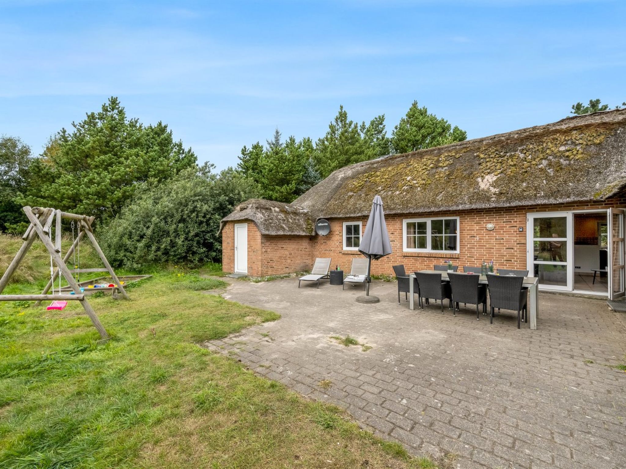 "Hedi" - 900m from the sea - Buiten