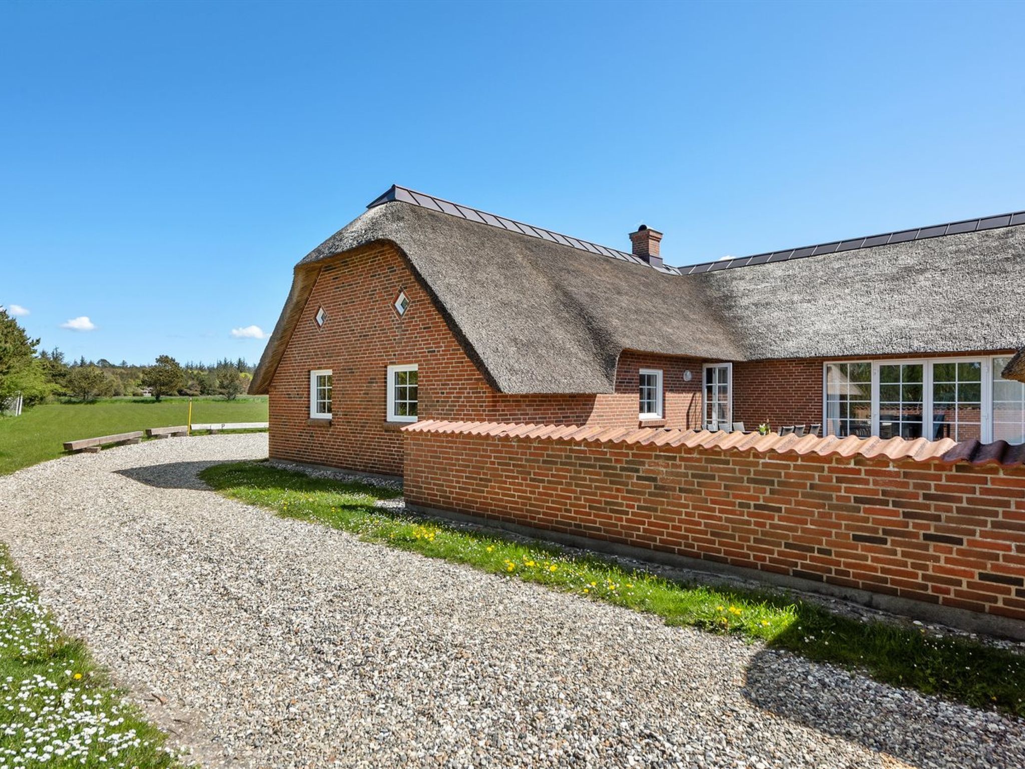 "Jorkin" - 1.8km from the sea - Buiten