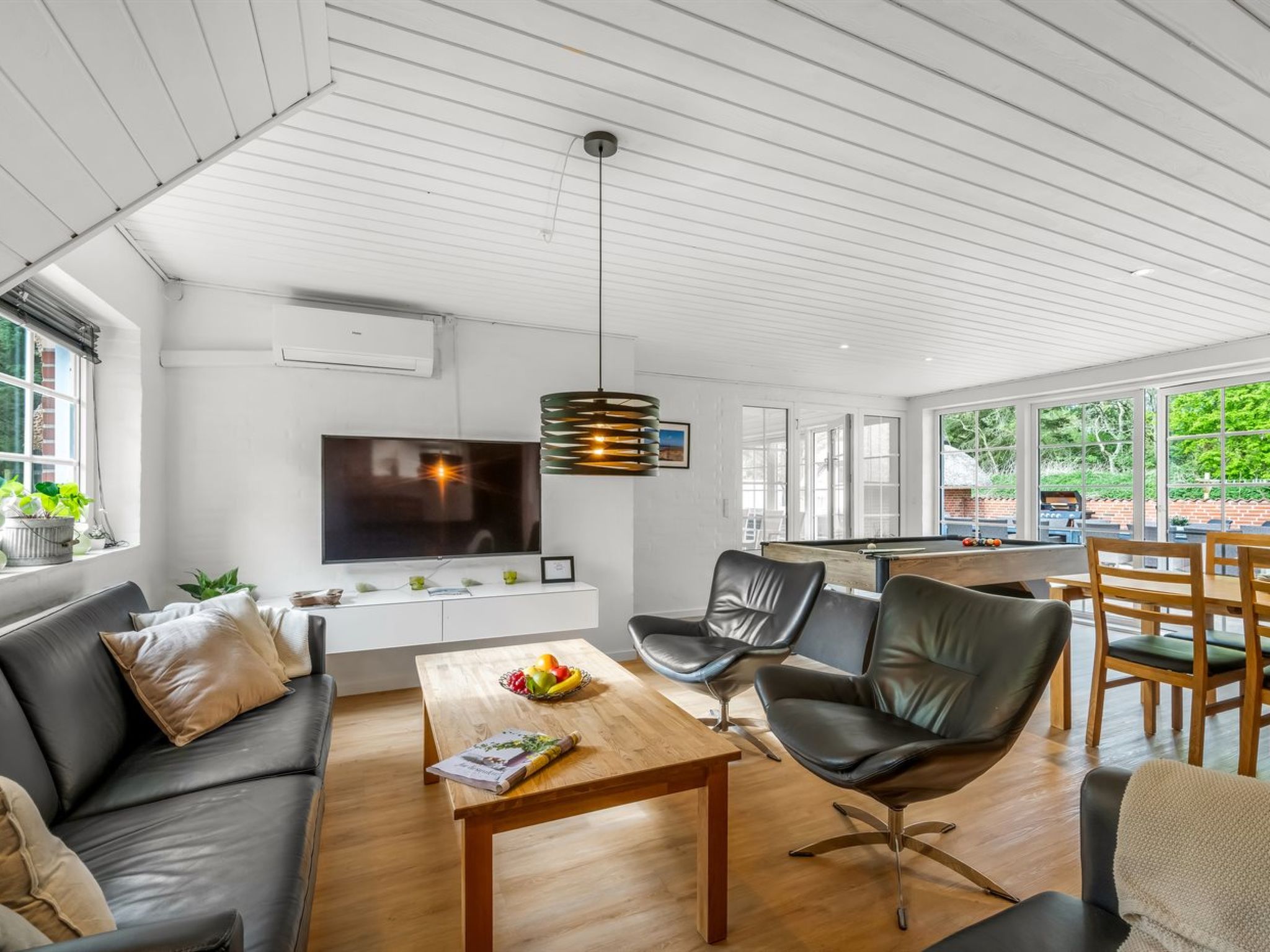 "Nilla" - 2.1km from the sea - Inside