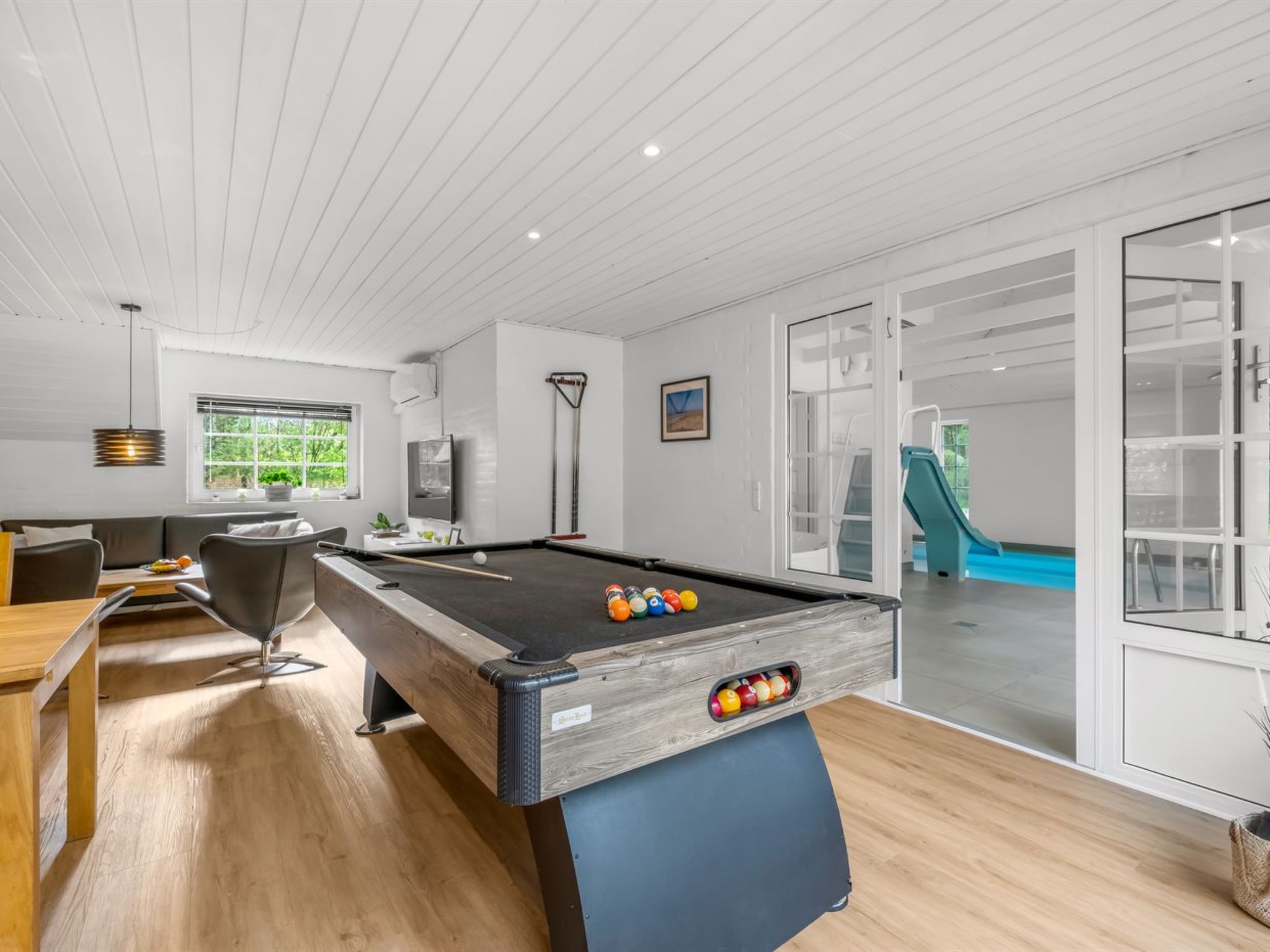 "Nilla" - 2.1km from the sea - Inside