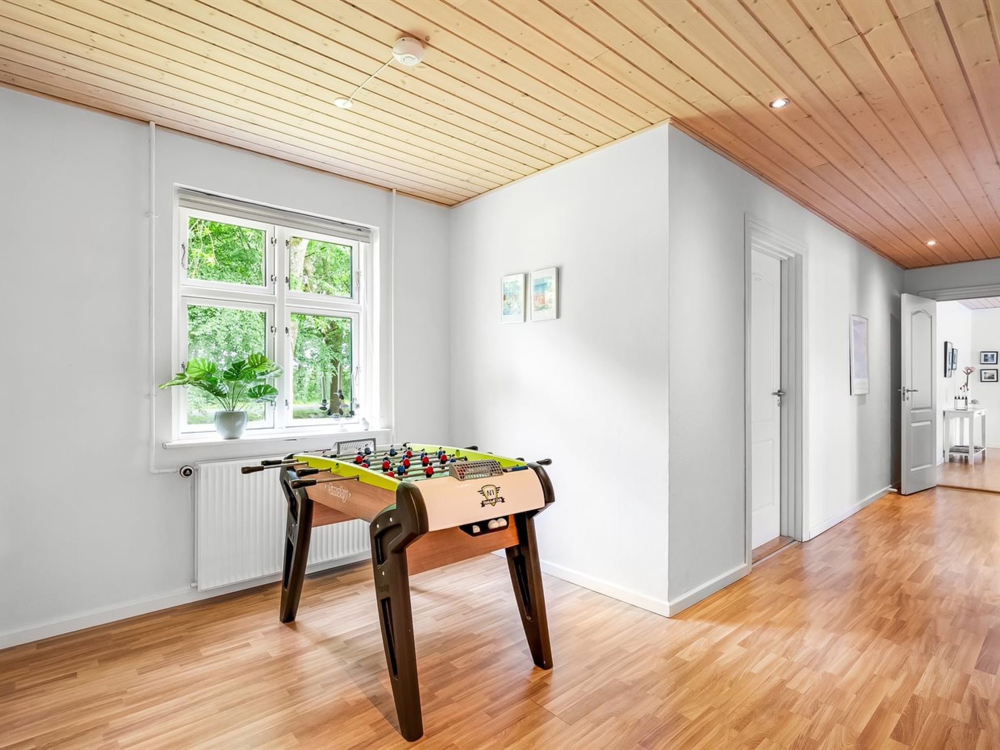 "Eini" - 4.5km from the sea - Drinnen