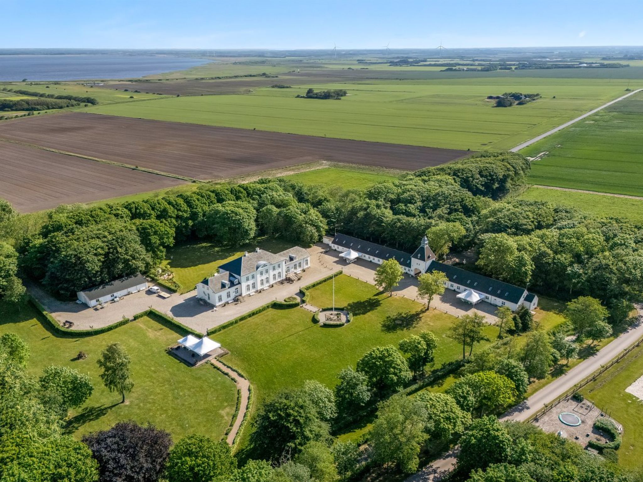"Eini" - 4.5km from the sea - Draußen