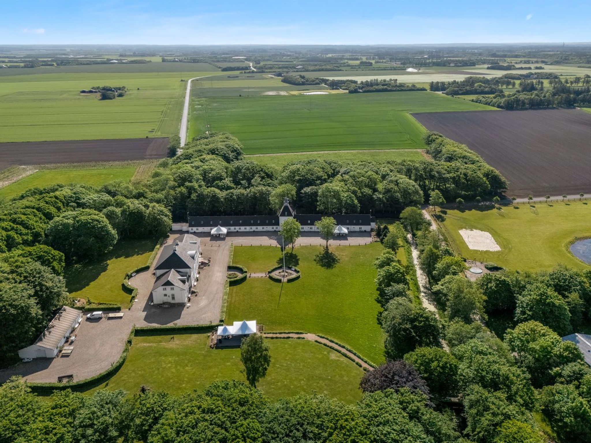 "Eini" - 4.5km from the sea - Draußen