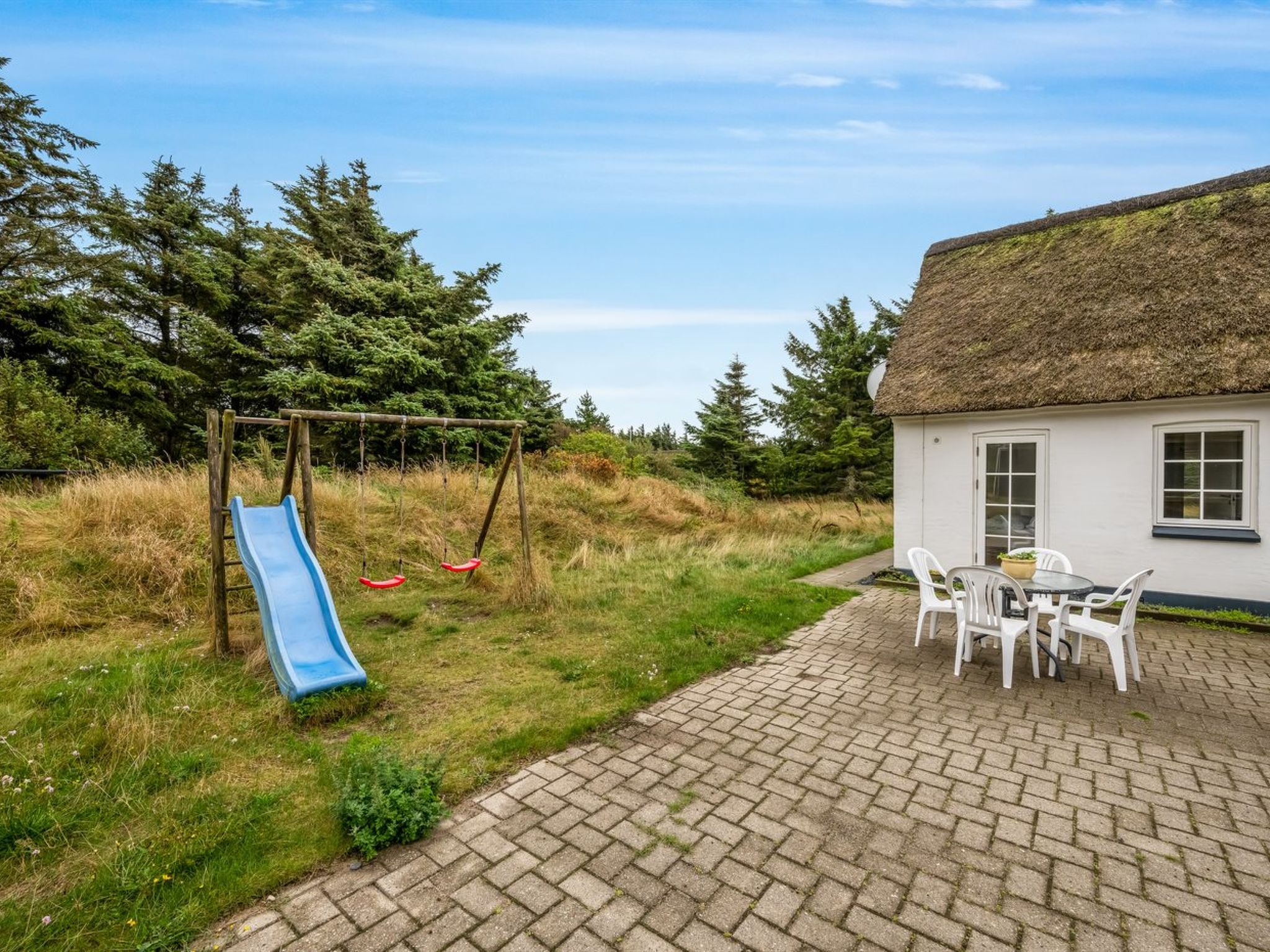 "Cornelius" - 900m from the sea - Buiten