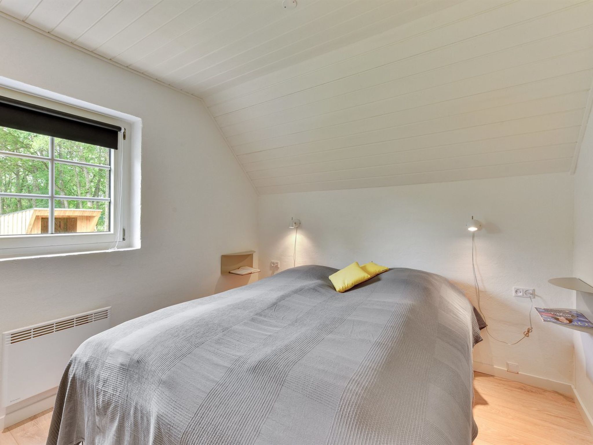 "Erla" - 2.3km from the sea - Binnen