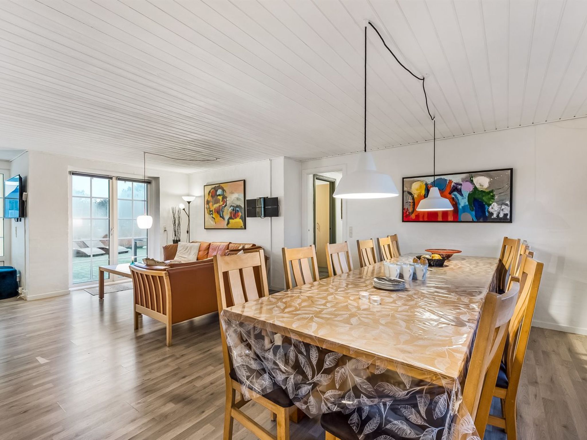 "Aane" - 1.8km from the sea - Inside