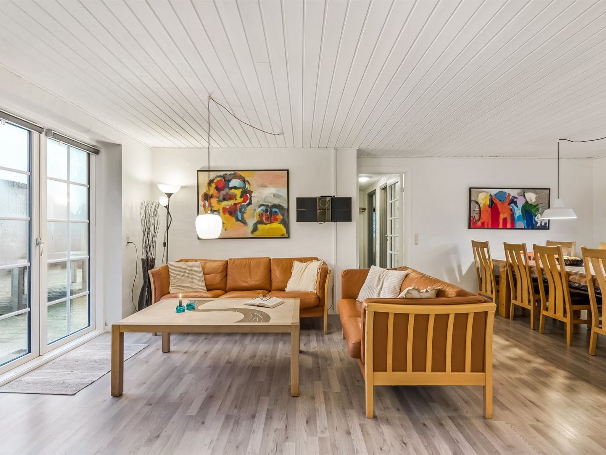 "Aane" - 1.8km from the sea - Inside