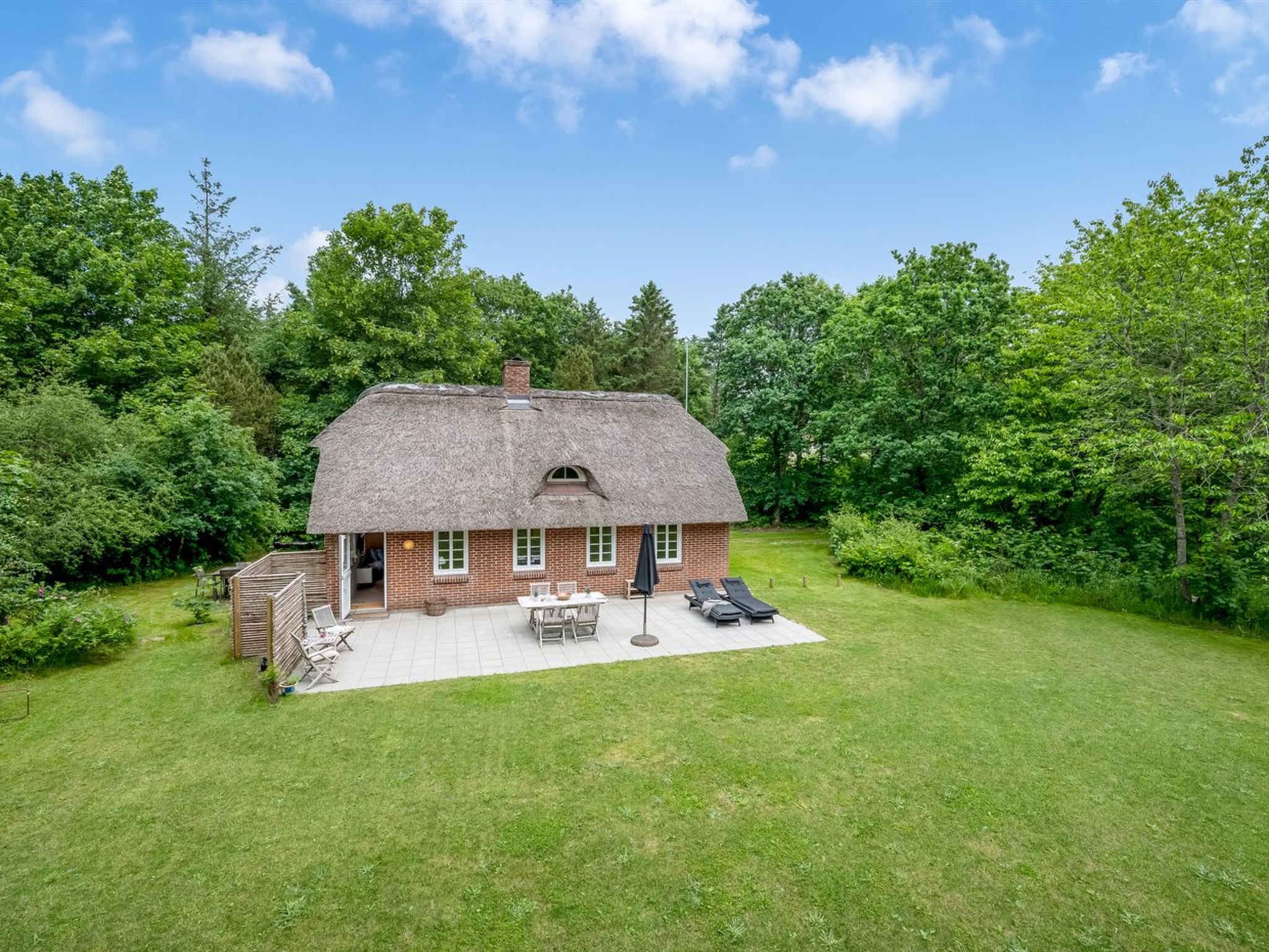 "Alkil" - 1.7km from the sea - Draußen
